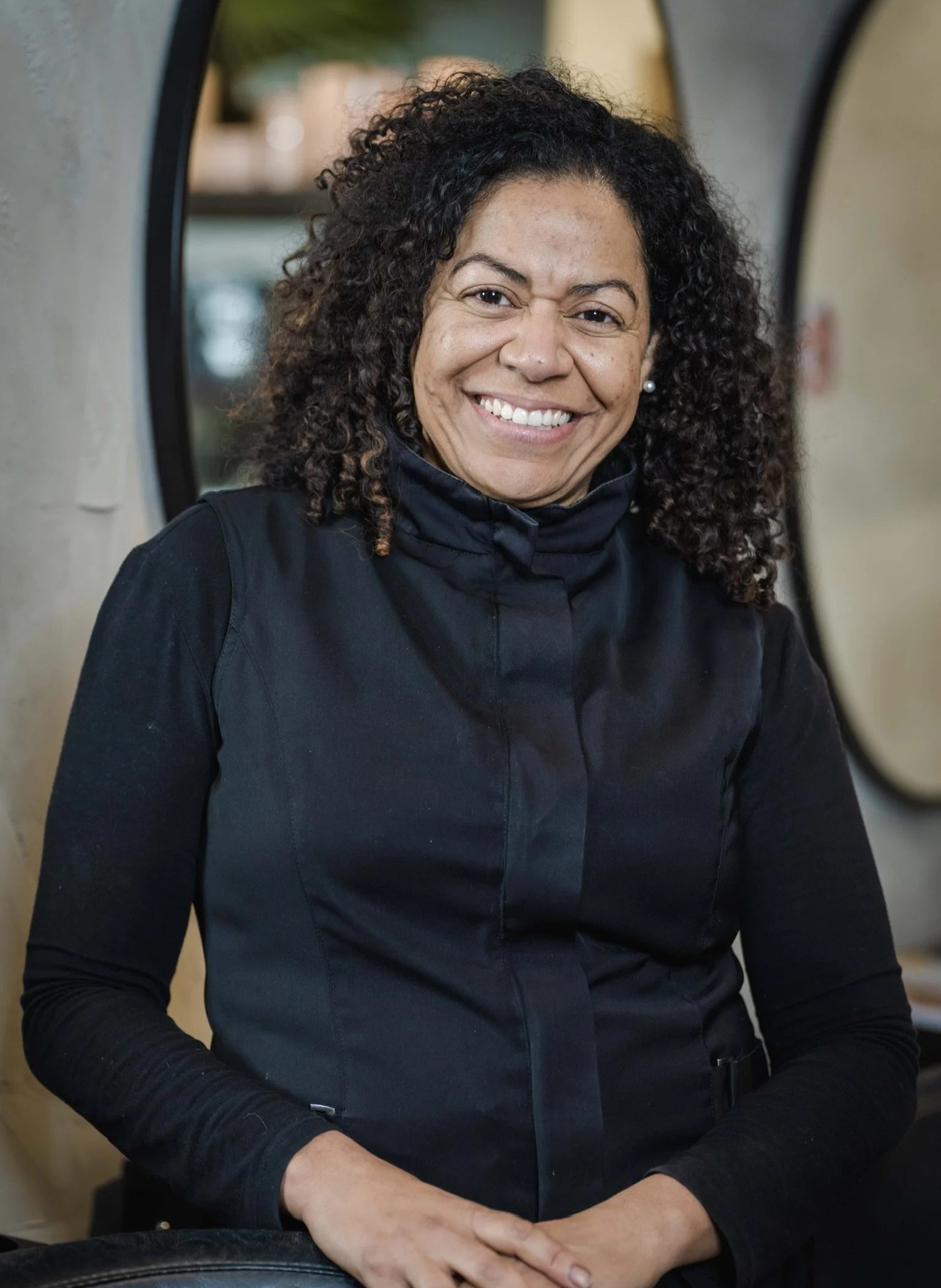 Mane Impact hair salon in Fairlight NSW offering premium Northern Beaches hair extensions, colouring, and professional styling services.