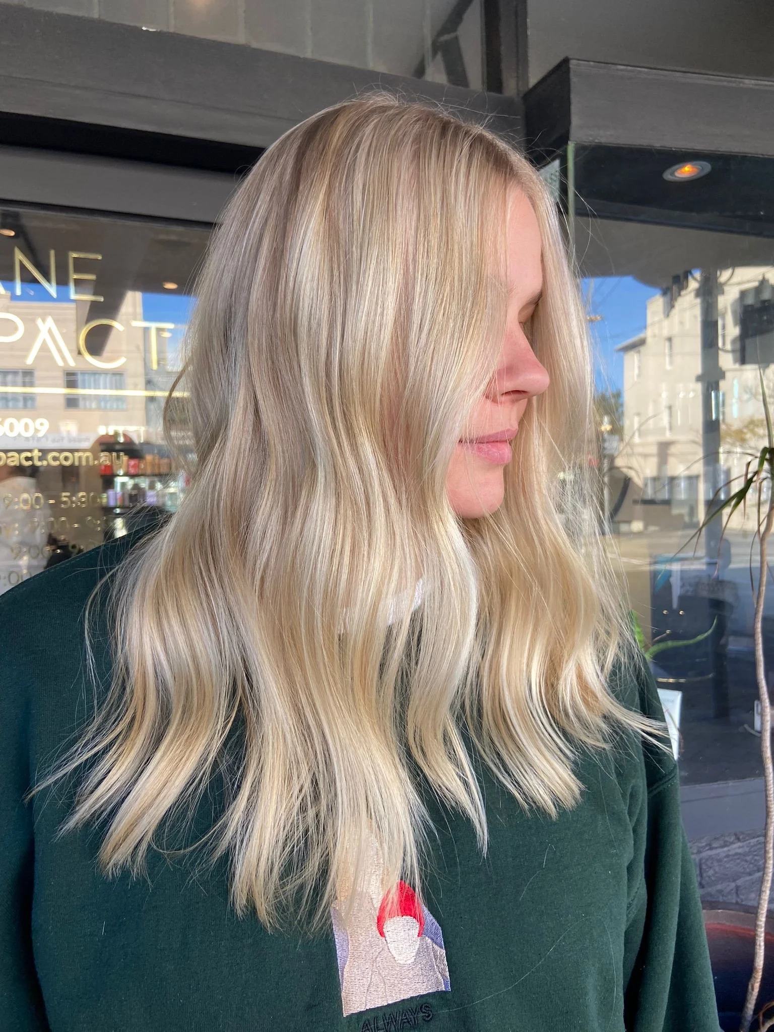 Mane Impact hair salon in Fairlight NSW offering Northern Beaches nanoplasty treatments, luxury hair extensions, and professional styling.