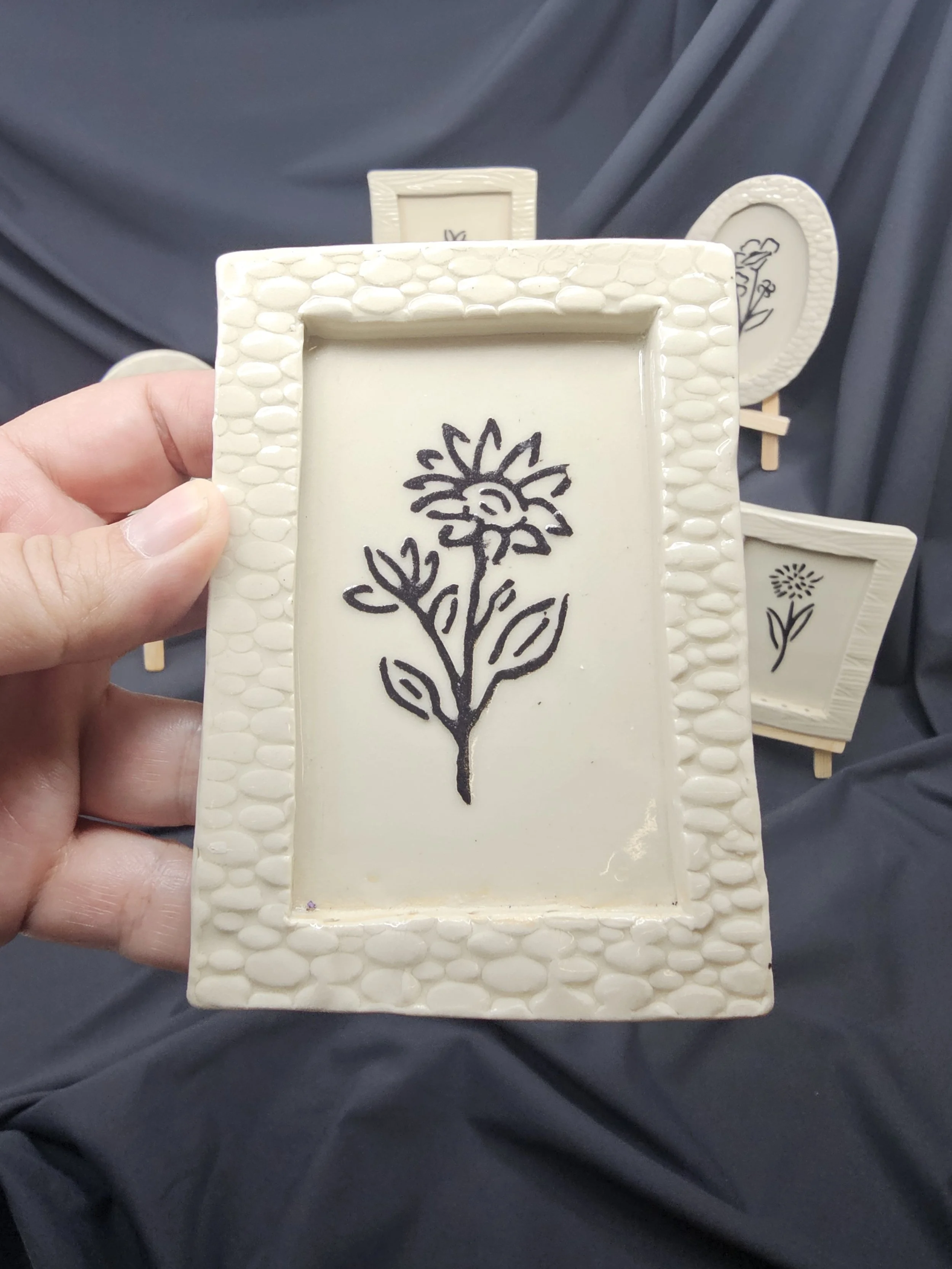 B&W Frame Diffuser Rectangle Design 1.jpg