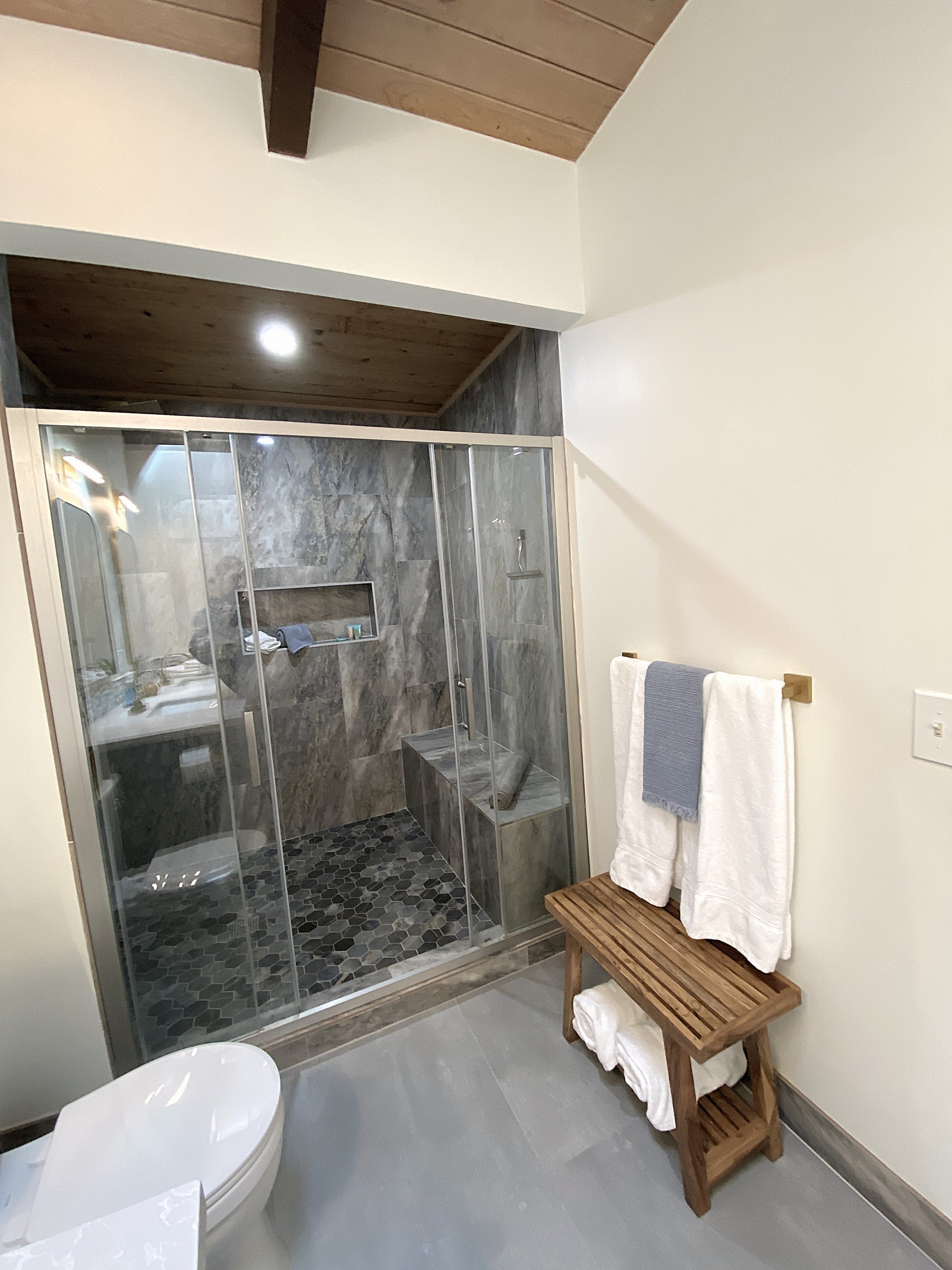 4-IMG_9405-Listing.JPG