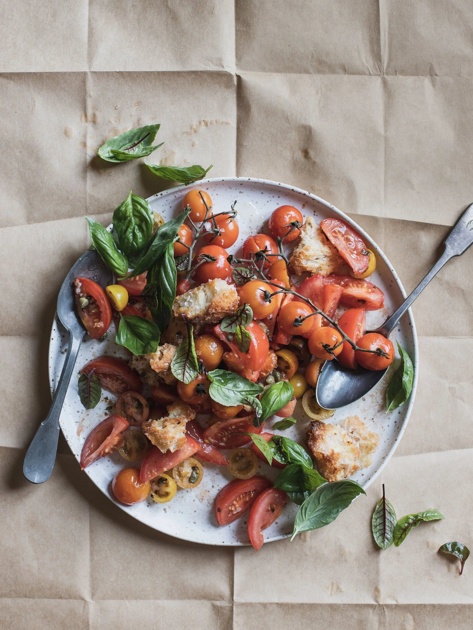 Tomato-panzanella-salad-web1.jpg