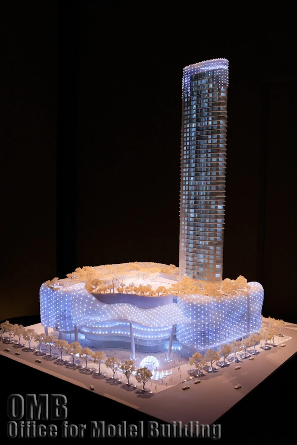 Capitaland - Ion Orchard 02.jpg