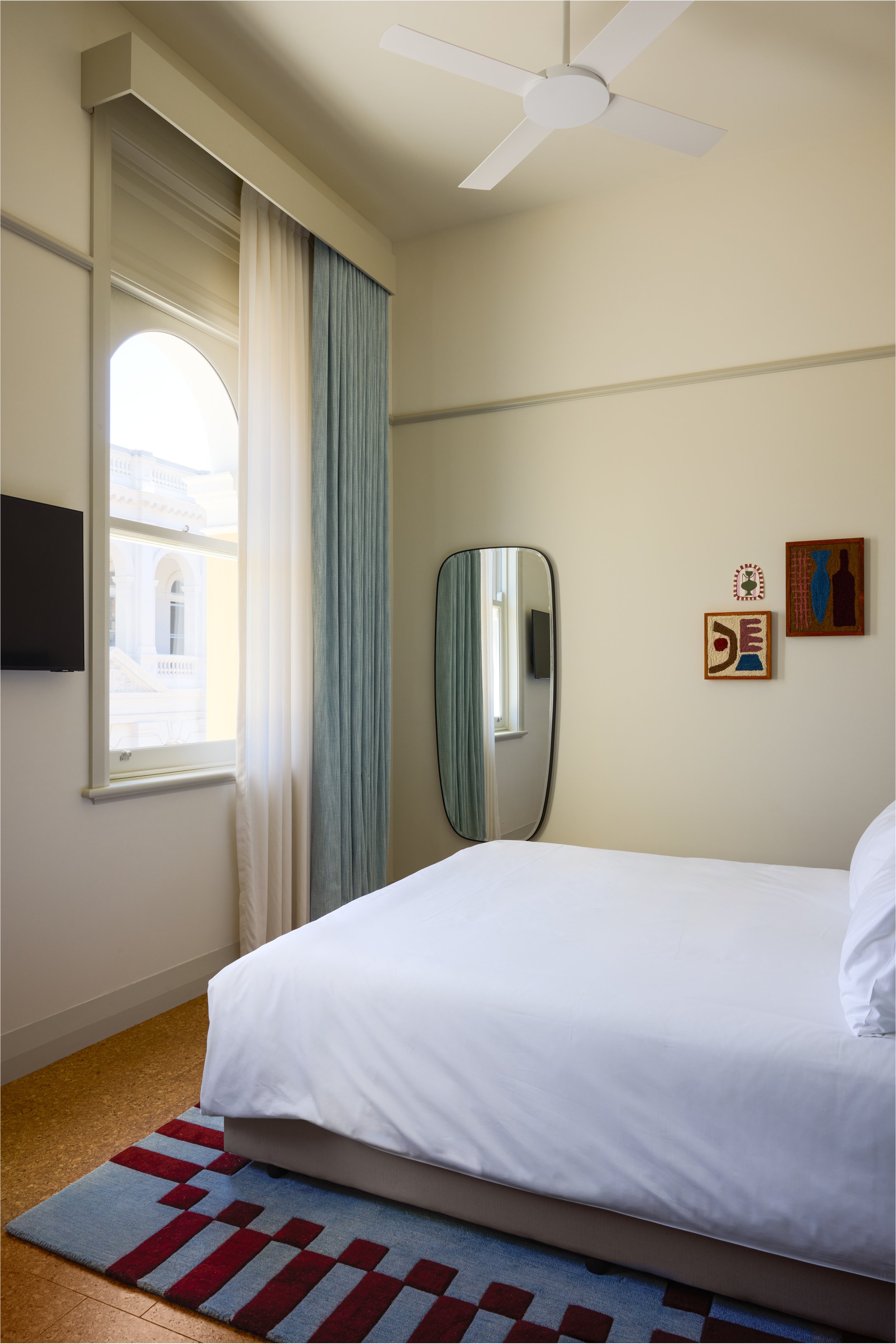 Jenna French_Owston Hotel 3.jpg