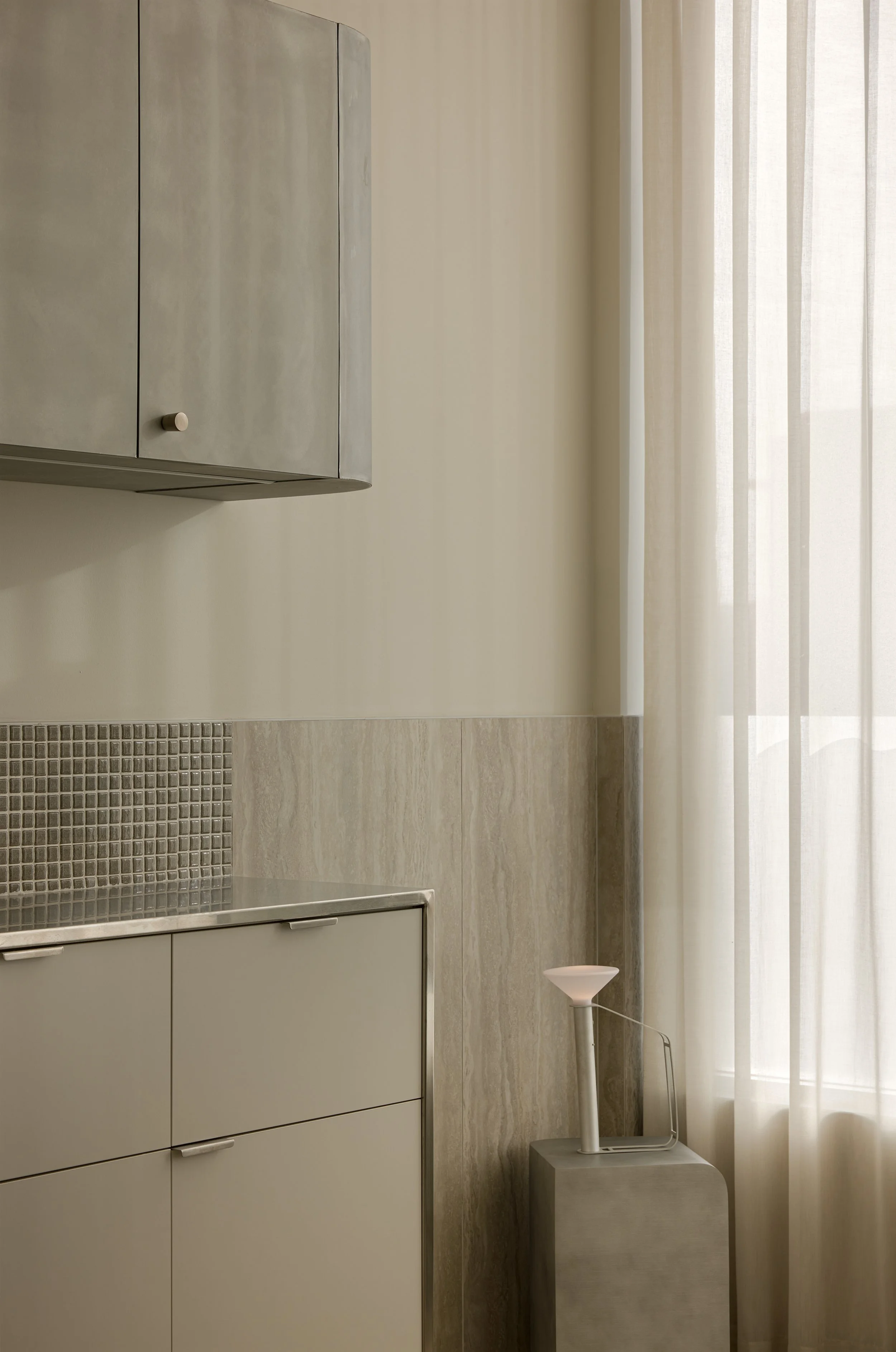 Jenna French_Studio Traces_Blank Suites_WEBRES 15.jpg