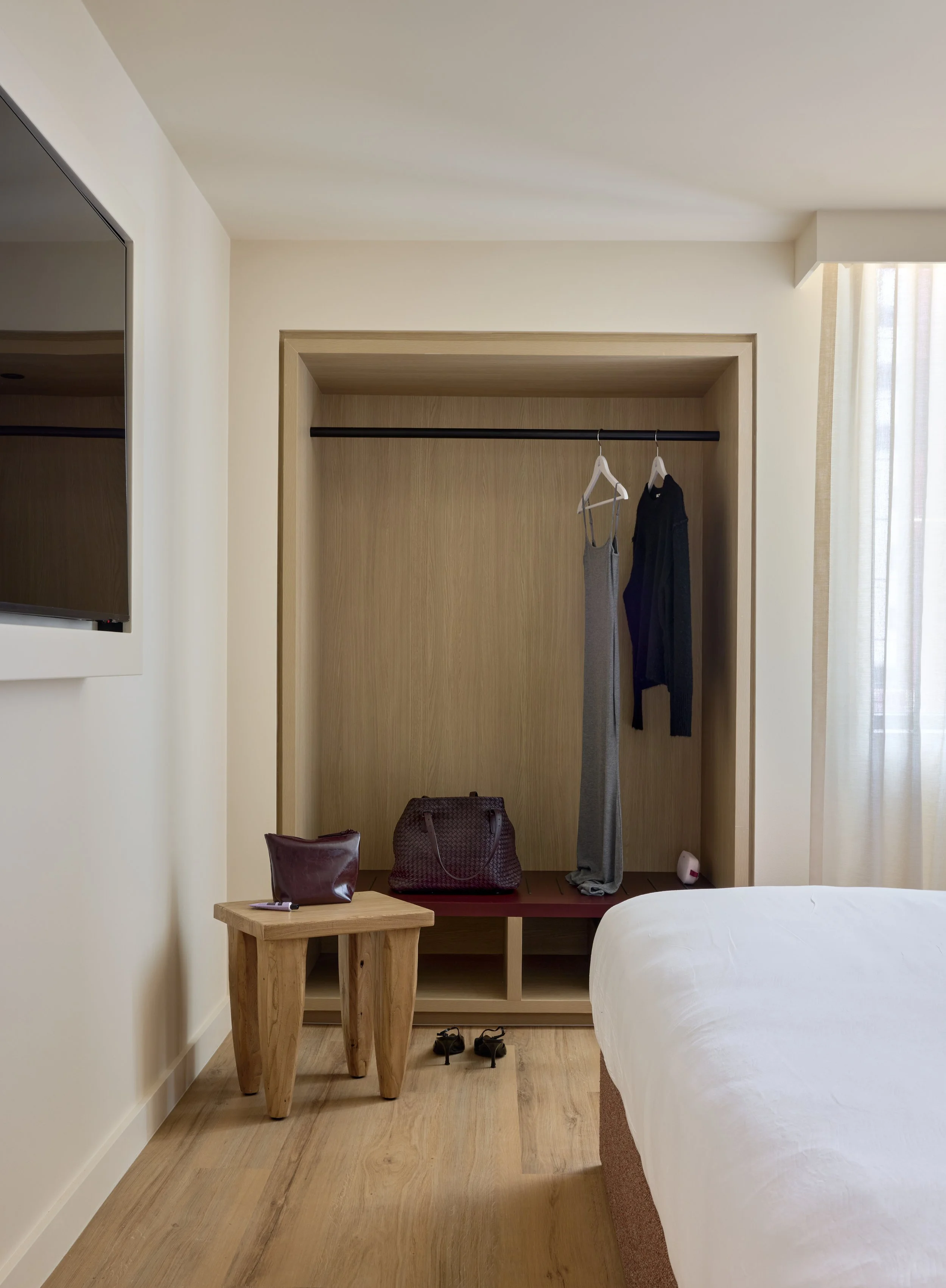 Jenna French_HYDE Perth_Guest Rooms 7.jpg