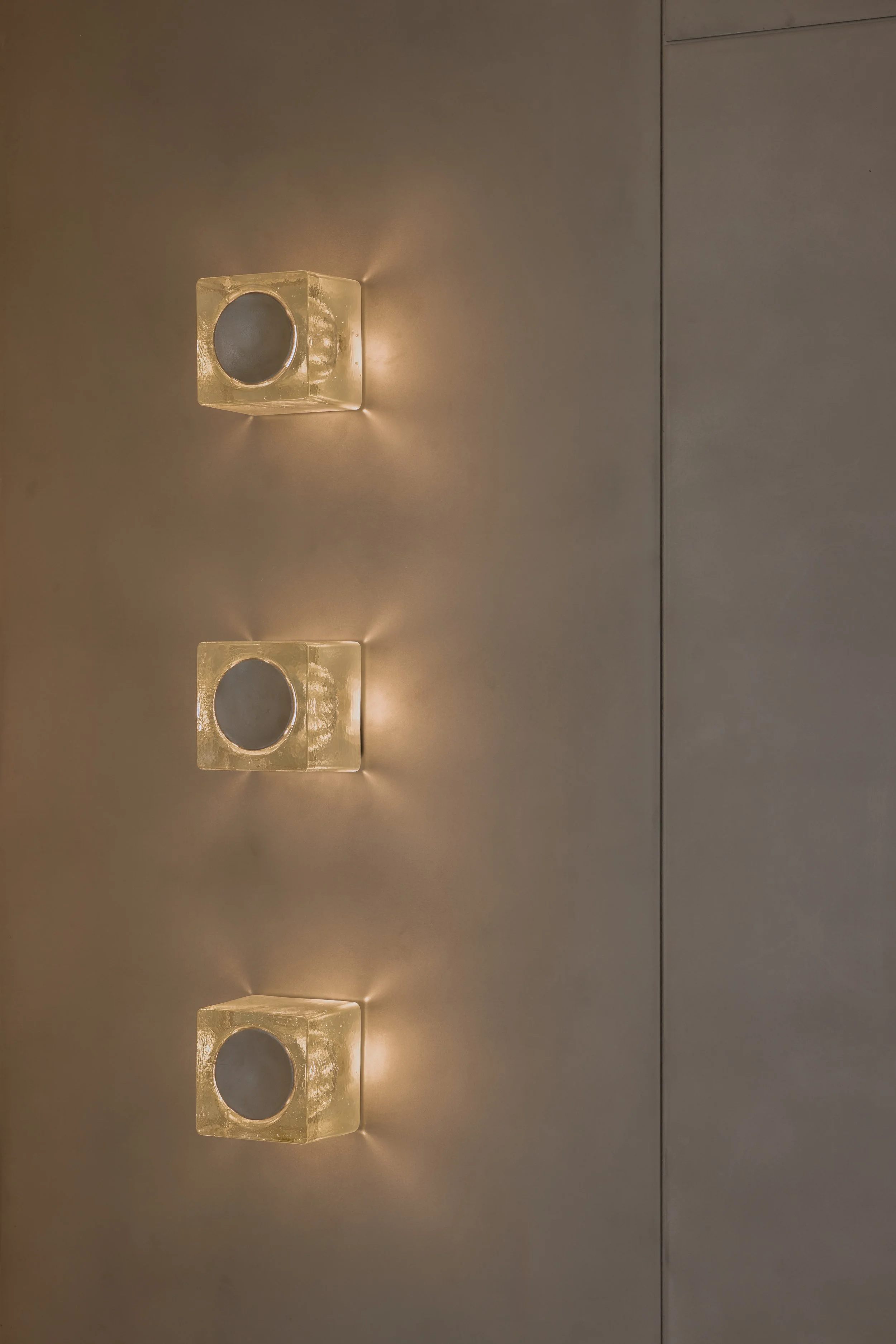 Jenna French_Studio Traces_Blank Suites_WEBRES 5.jpg