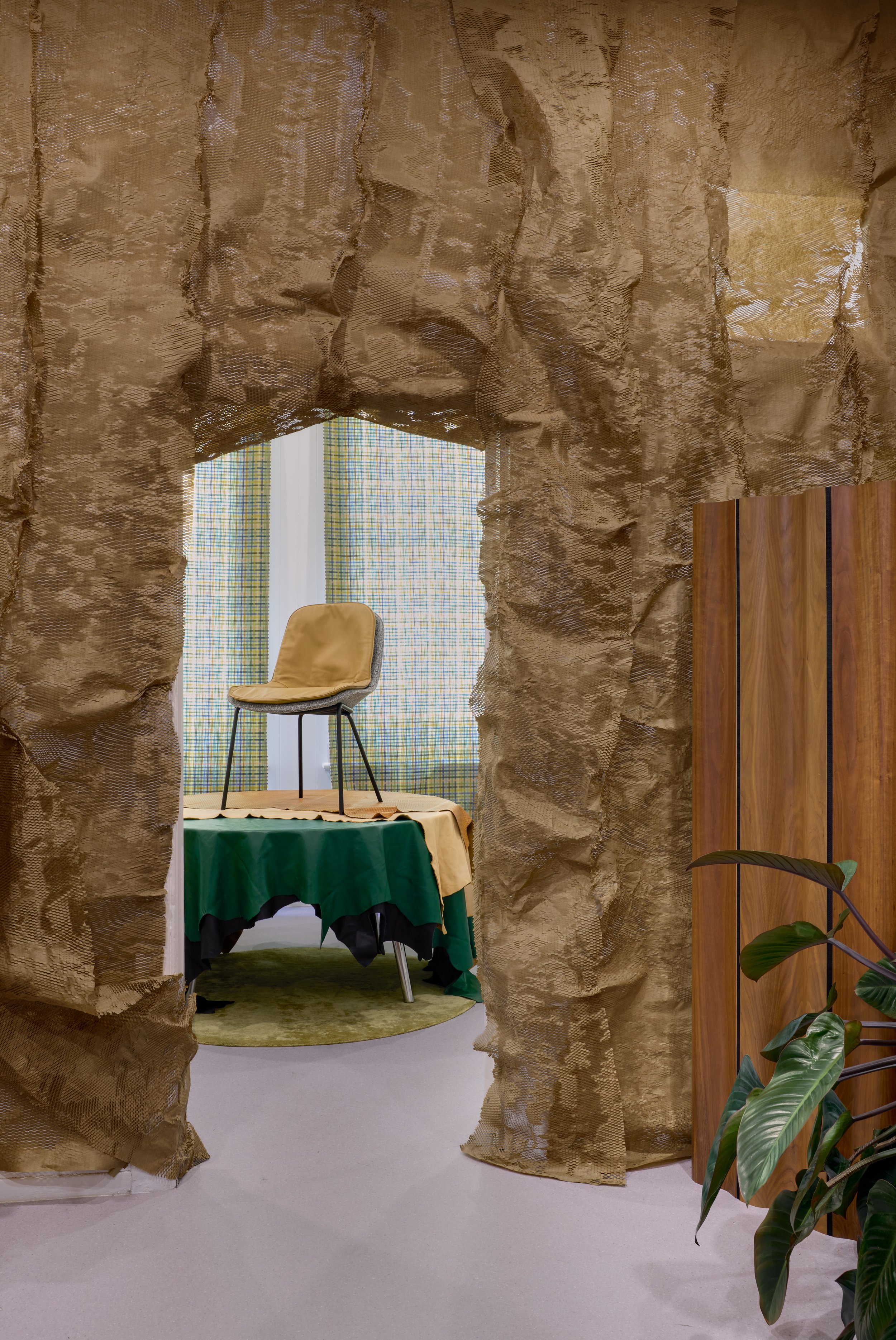 Jenna French_PDW Local HQ_Living Edge 1.jpg