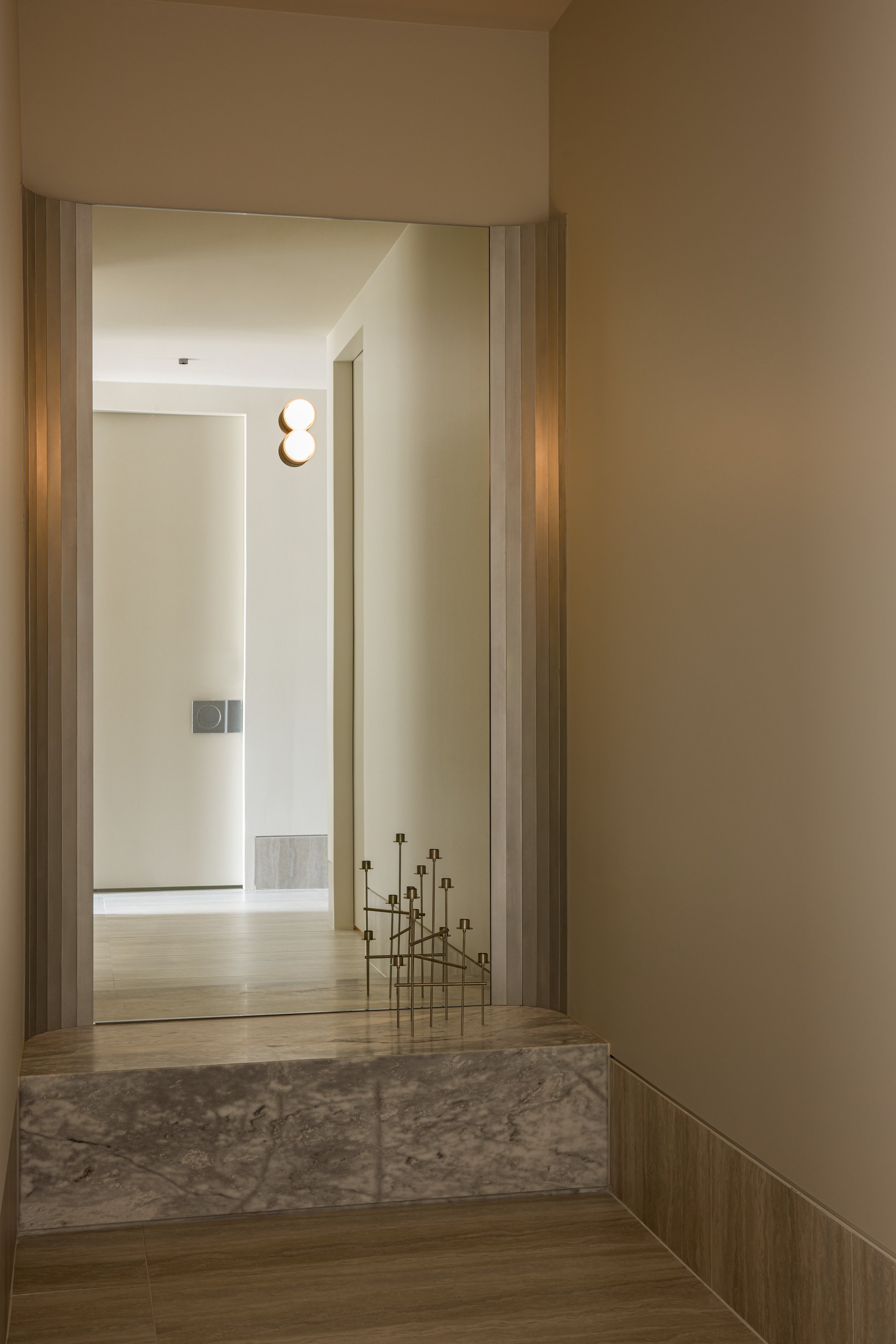 Jenna French_Studio Traces_Blank Suites_WEBRES 6.jpg