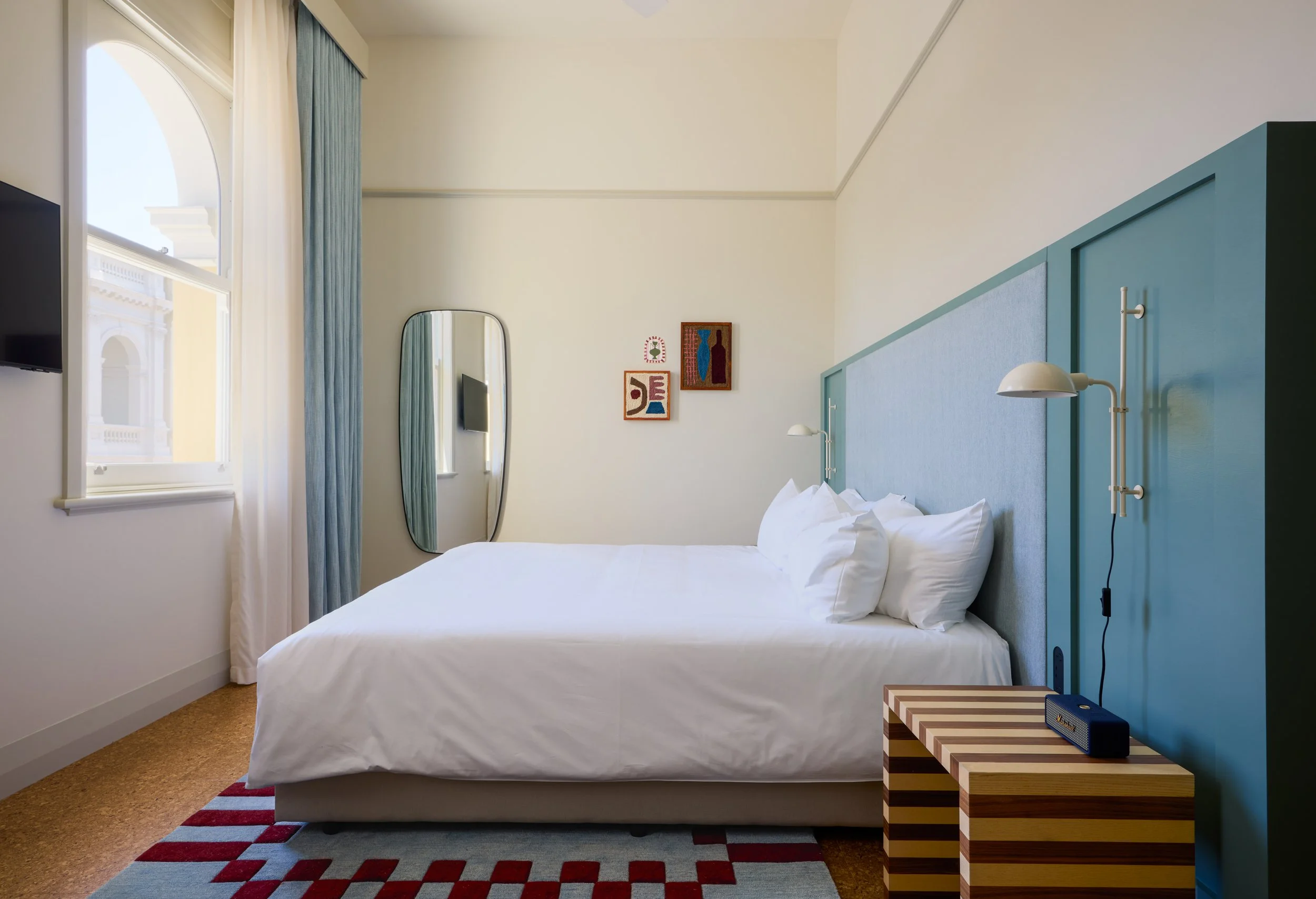 Jenna French_Owston Hotel 4b.jpg