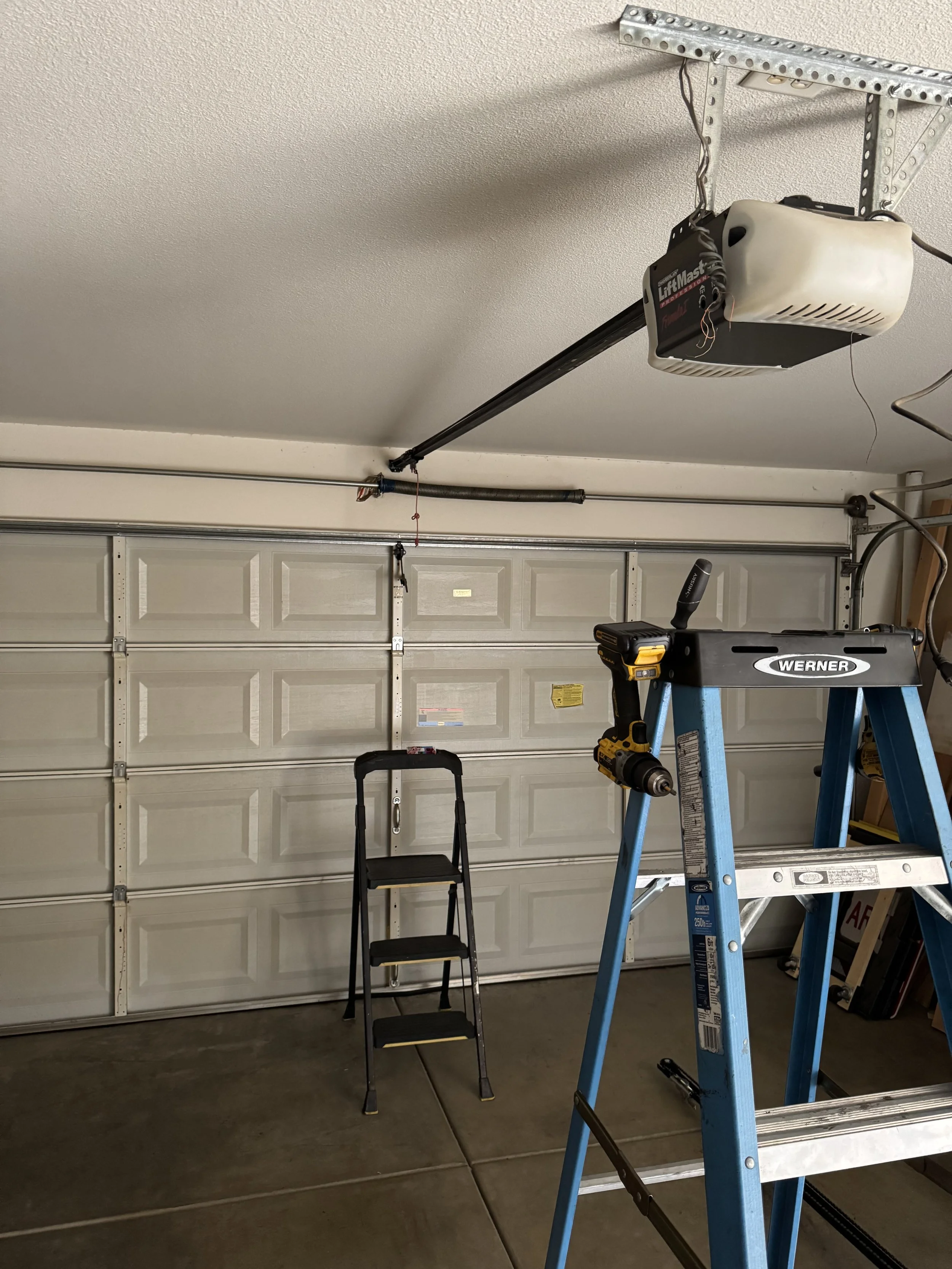 Emergency Garage Door Repair: What Qualifies as Urgent?