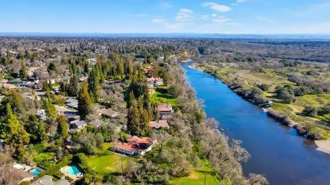 Carmichael garage door company