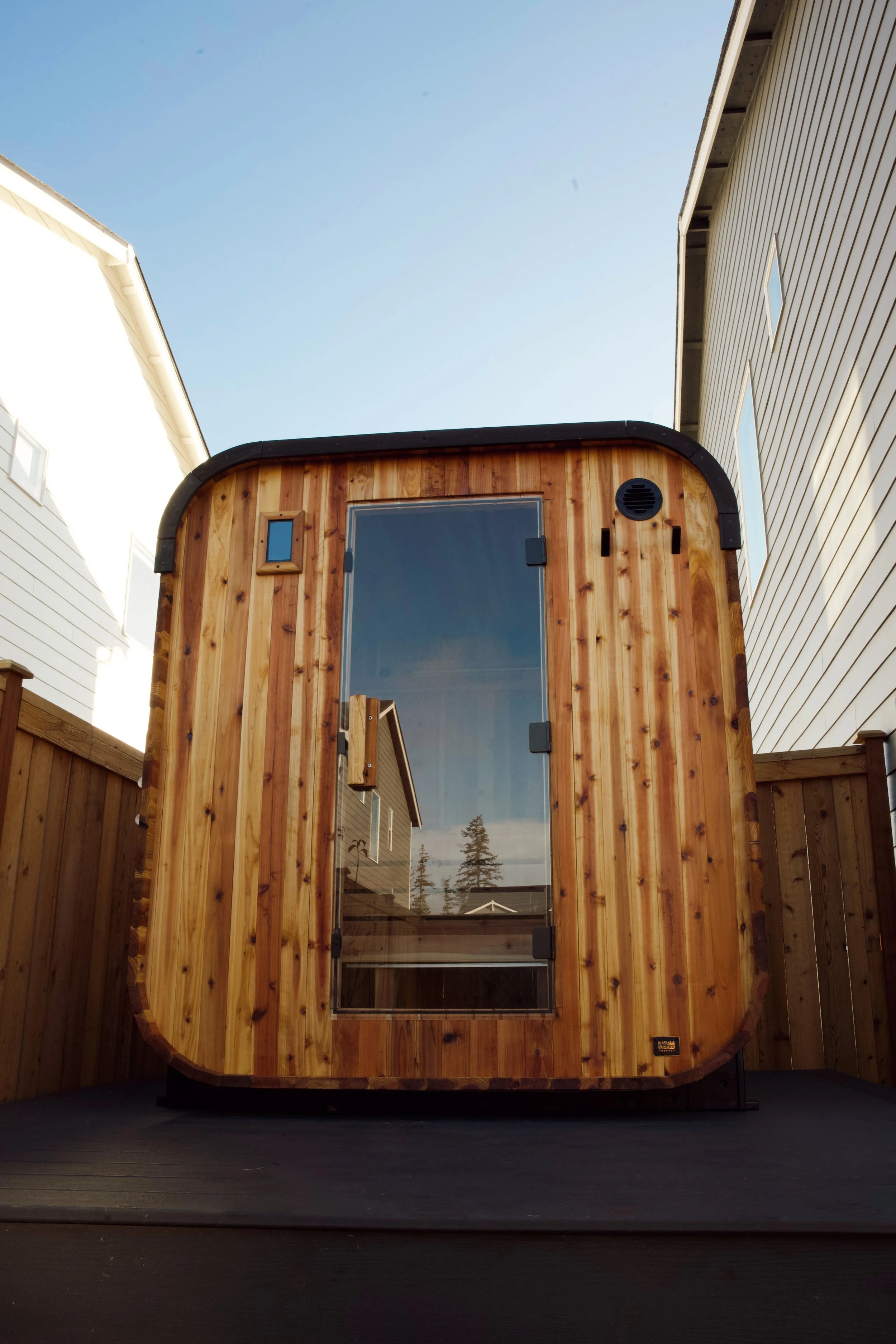 Benefits of Adding an Outdoor Sauna to Your Home