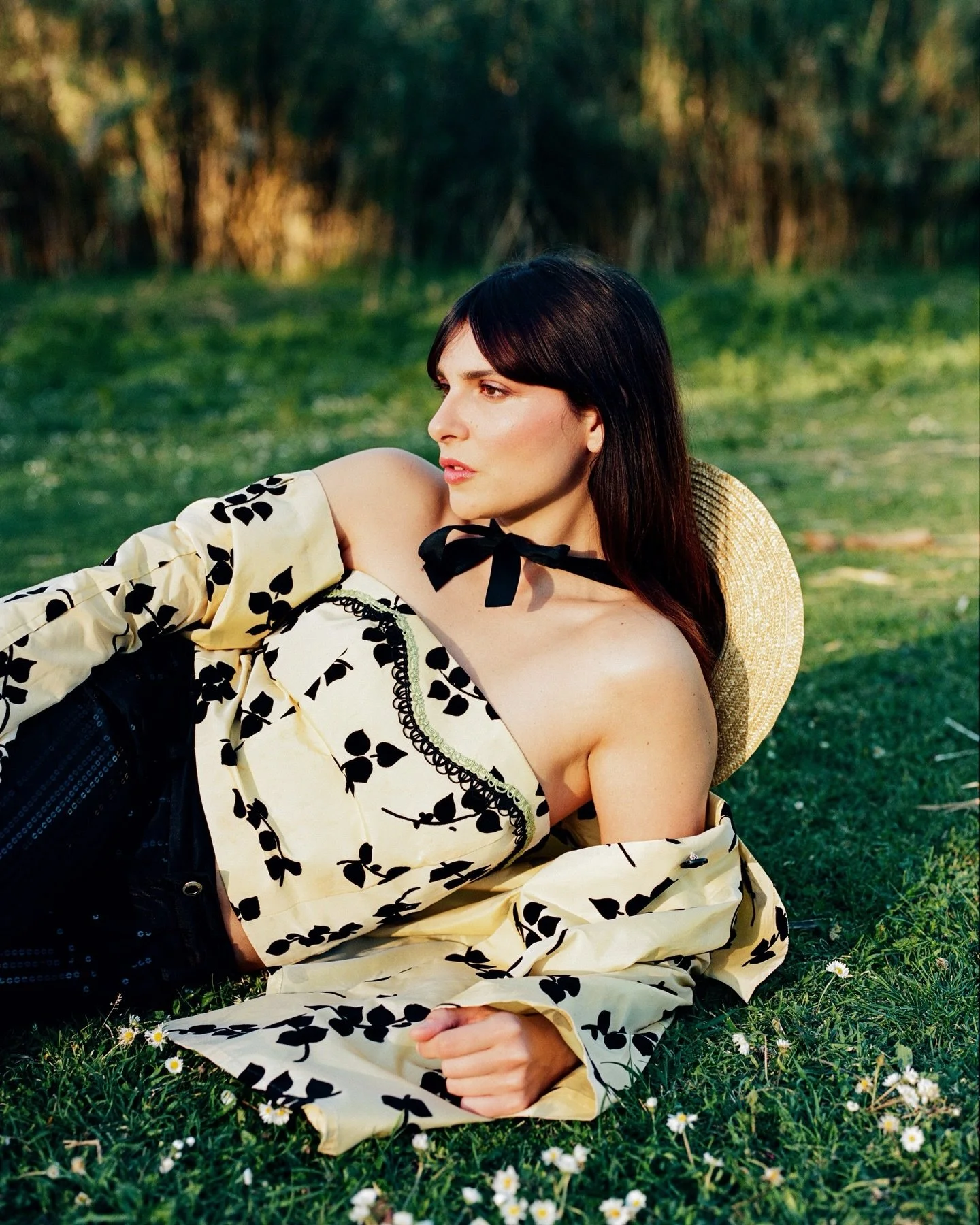 Pippi Primavera 🍄 

magic girl dream team!!!
model: @beatricemodica 
hmu: @alessandrarighi_makeupartist 
styling: @medalile 
photographer: @emilyrowephoto 
assistant: @brennamarieee

#rome #italycreative #italy #spring