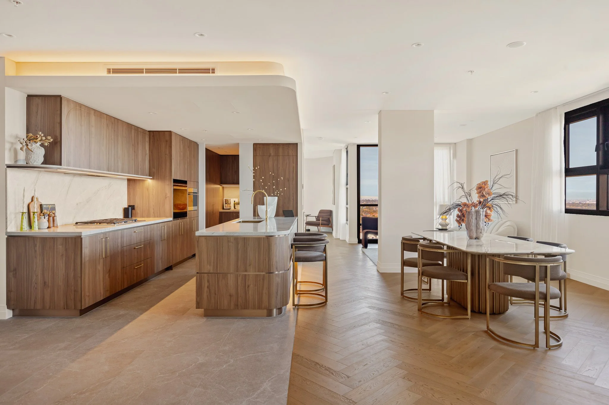 8 Garthowen Crescent Castle Hill-6.jpg