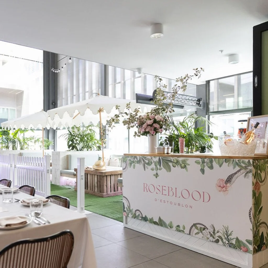 Pink Skies, Ros&eacute; Pours, Rooftop Moments.

This summer we&rsquo;re pouring the fresh, vibrant flavours of @roseblood.estoublon for golden hour moments above the city skyline. 

Book now &rarr; link in bio : www.soraonpirie.com.au/dining

#SORA 