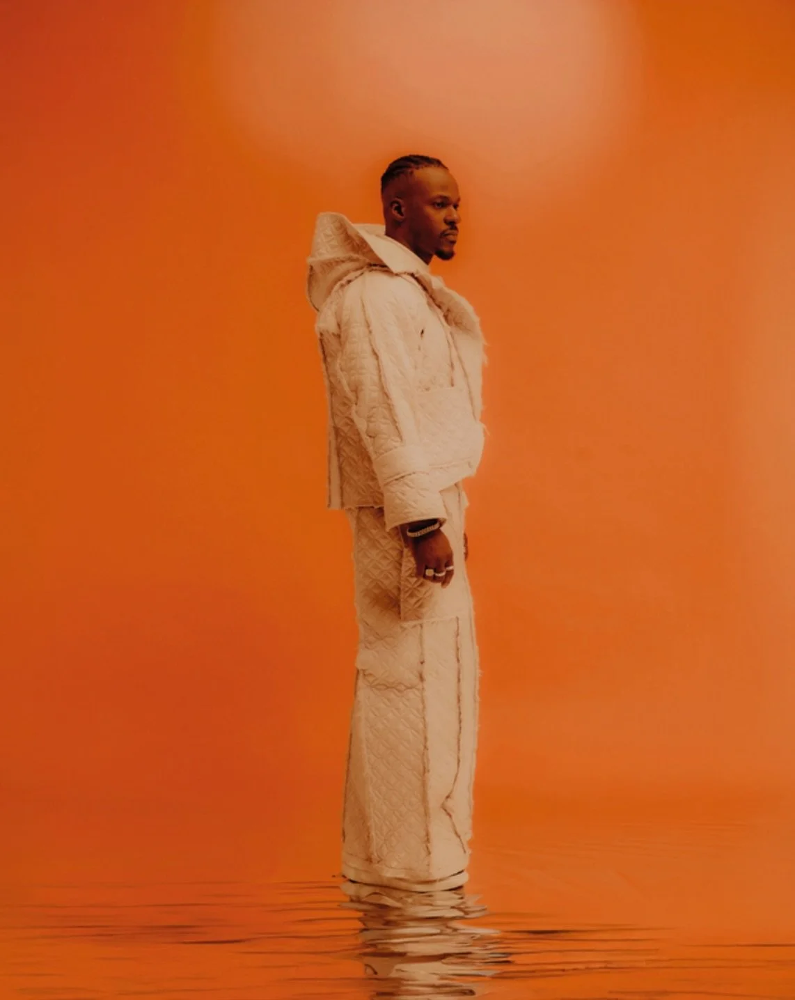 ADELAIDE! See you tonight at the biggest White Party &amp; NYE party in ADELAIDE ft @timomaticmusic 

Less than 50 online tickets remaining + some tickets available on the door. 

See you in the dancefloor 🪽