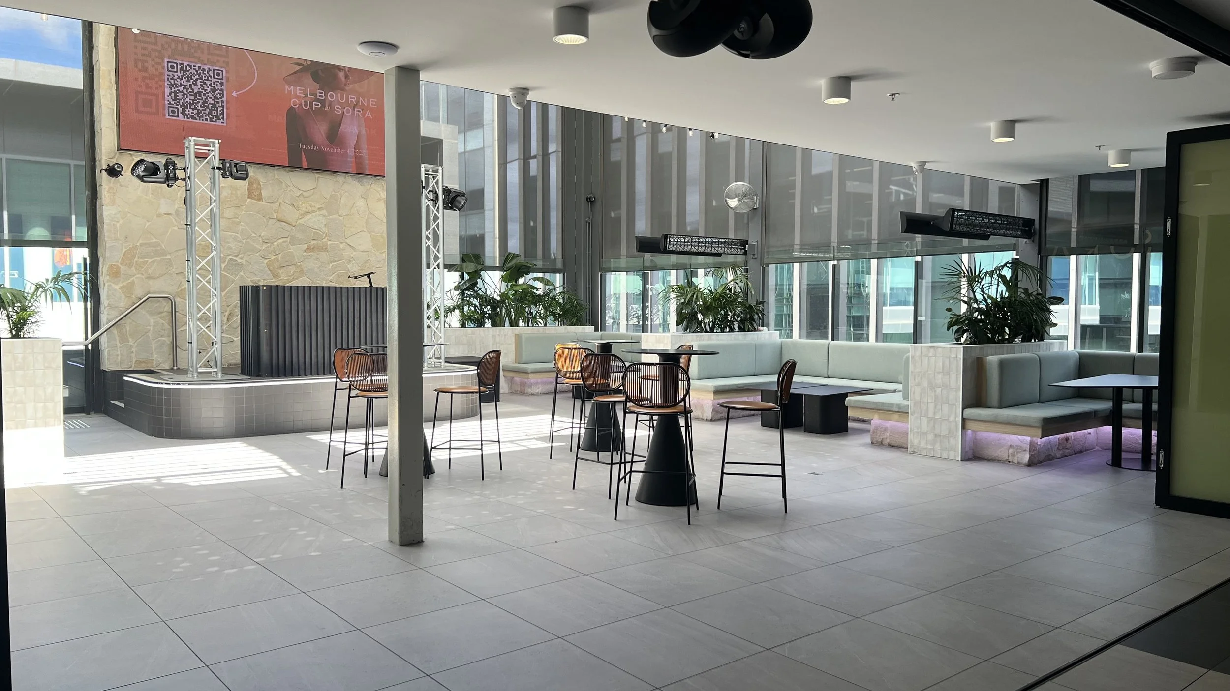 ENTERTAINMENT AREA