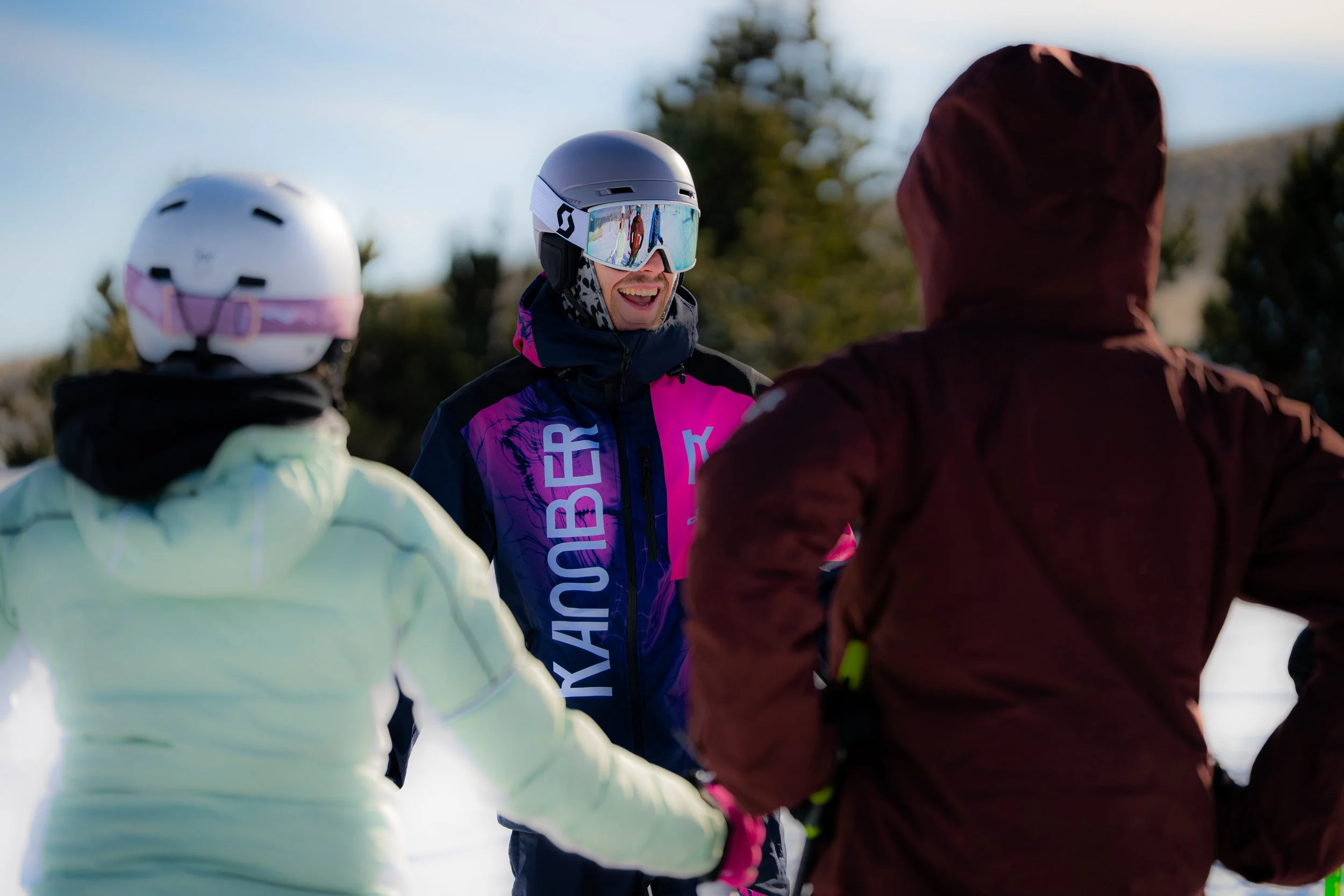Programa SkiKlub de Kamber Ski Lab con clases de esquí en grupo