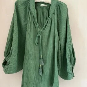 Gabrielle-Parker-Clothing-LOLA-BLOUSE-in-green-1-300x300.jpg (Copy)