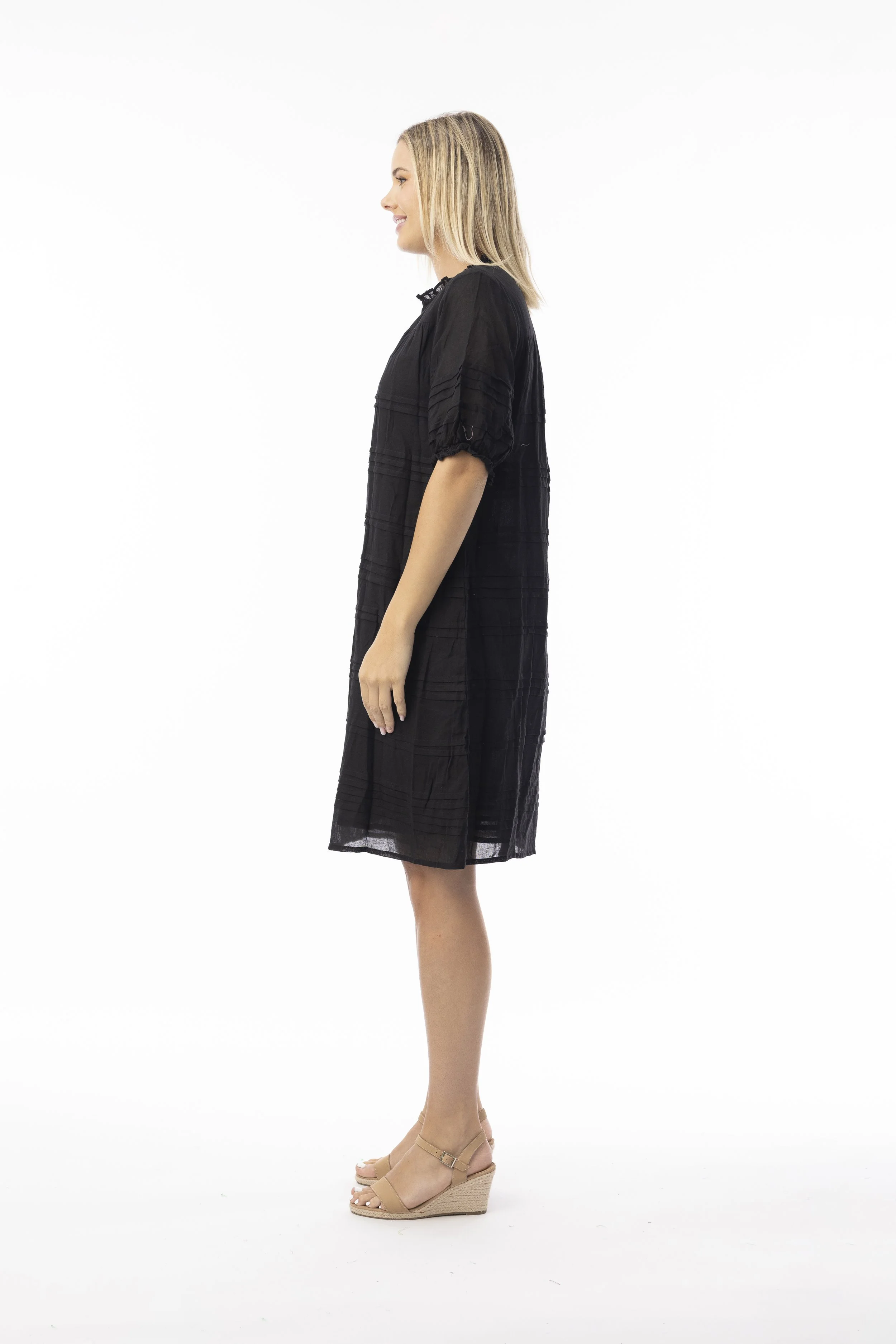 51908 Pleated Black SIDE.jpg