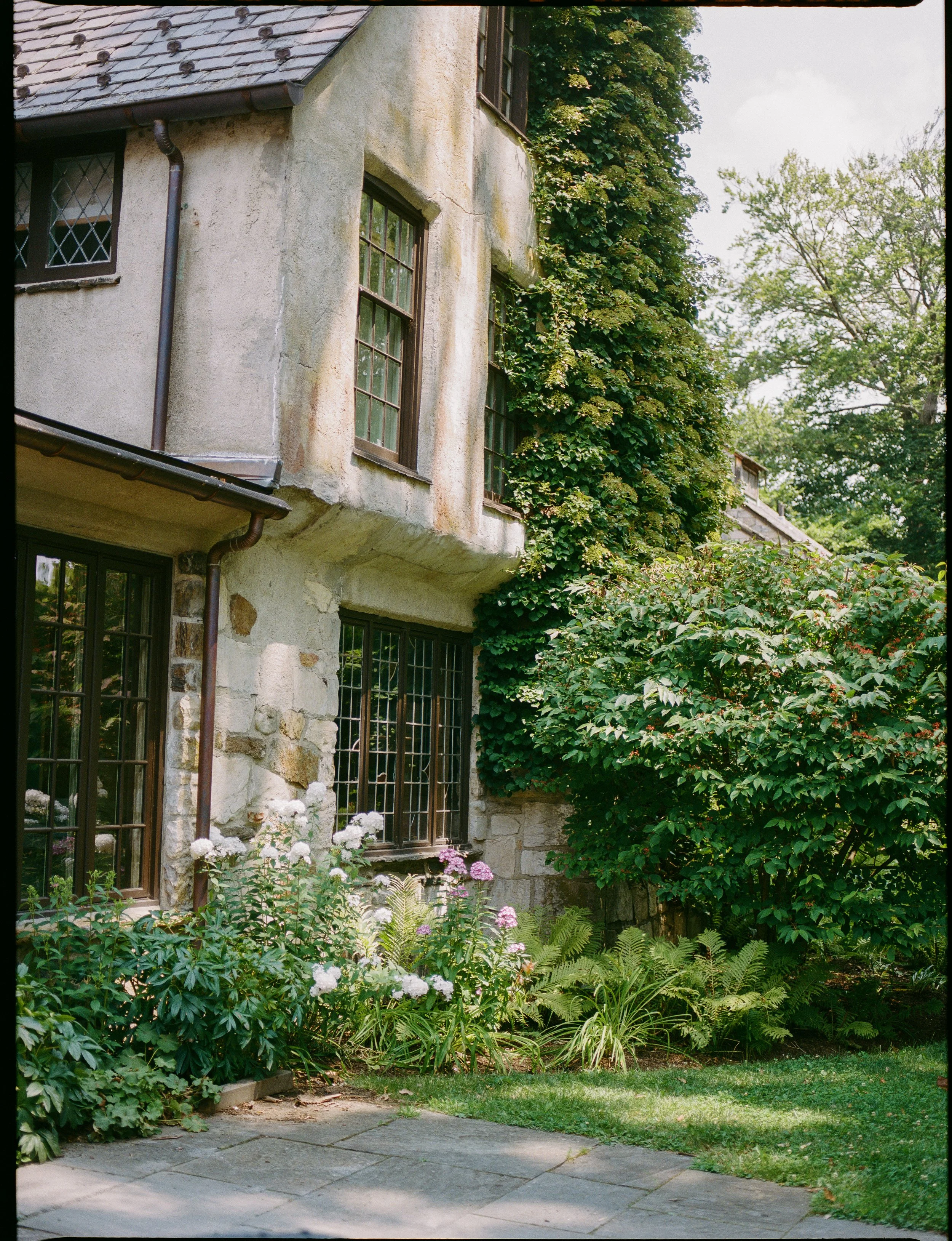 Troutbeck-Wedding-NY-Liron-Erel-0116.jpg