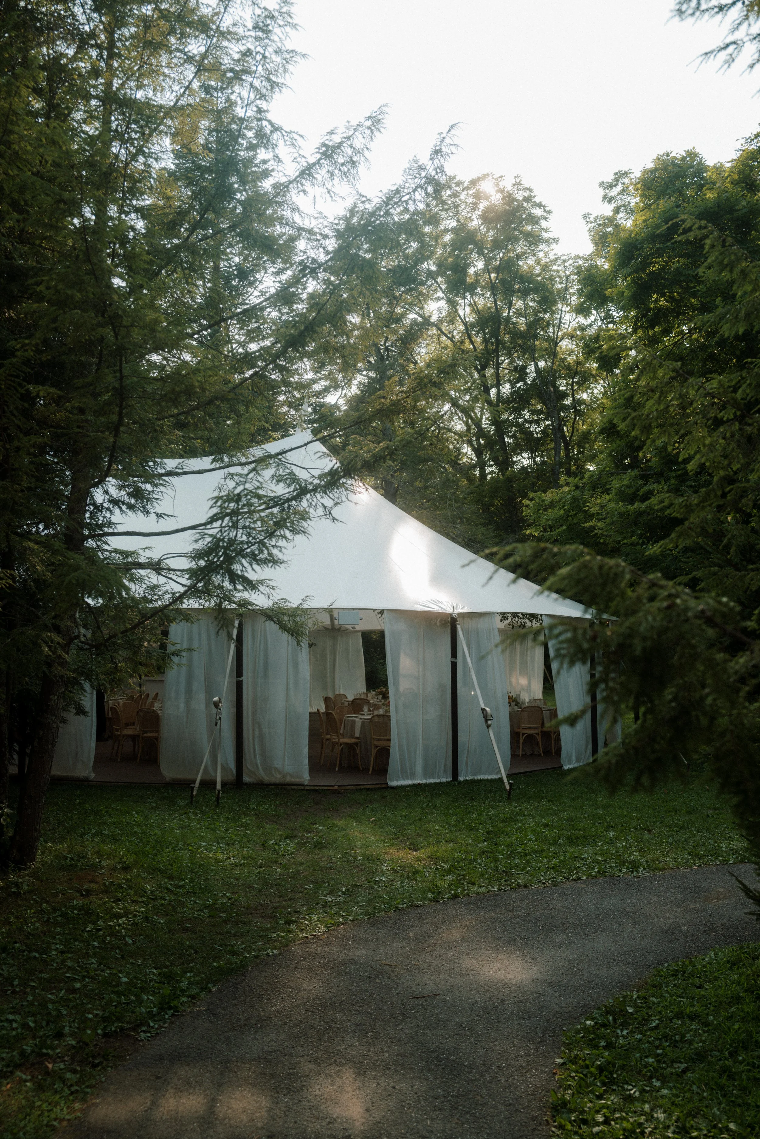 Troutbeck-Wedding-NY-Liron-Erel-0091.jpg