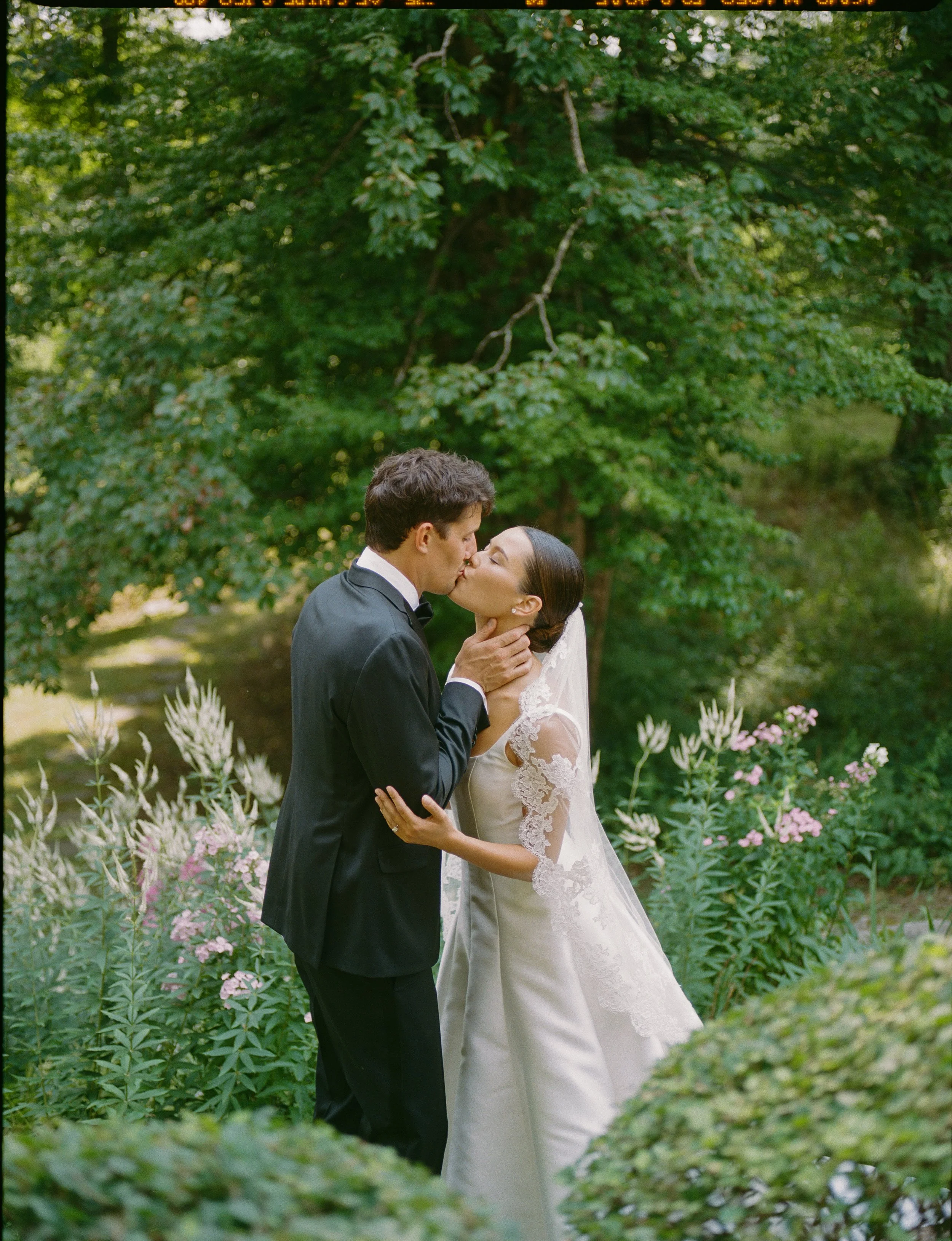 Troutbeck-Wedding-NY-Liron-Erel-0119.jpg