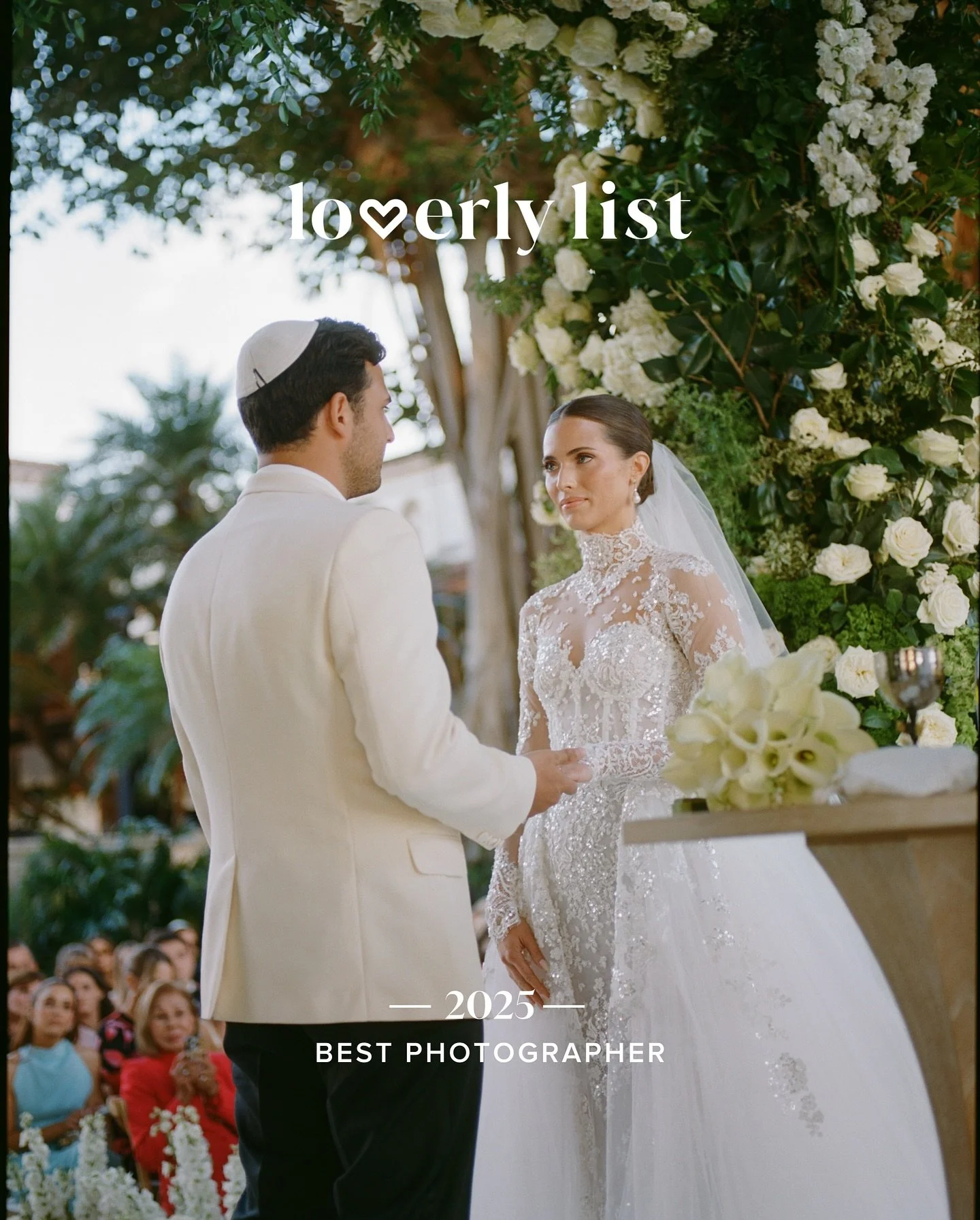 Thank you @loverly for including me in your Best Photographers in the US 2025-2026. Honored to be mentioned among such amazing talents. 
@theweddingartistsco