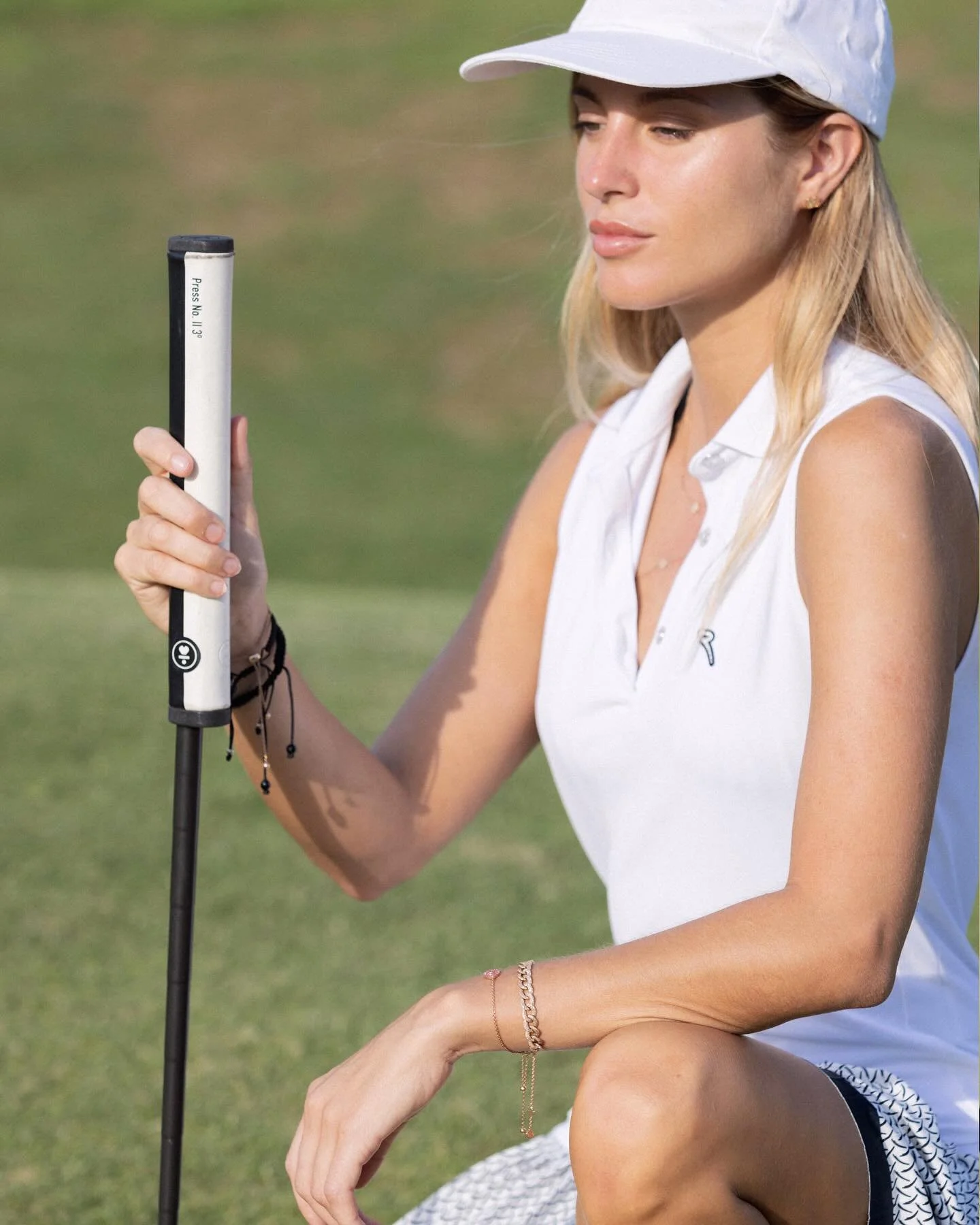 Precision, focus, and quiet luxury.
A day on the course with ONTOO—ready for an elegant performance.
Lightweight, versatile, and crafted for movement, ONTOO pieces are made to keep up—on and off the green.
#StTropez #SaintTropez #Rivier