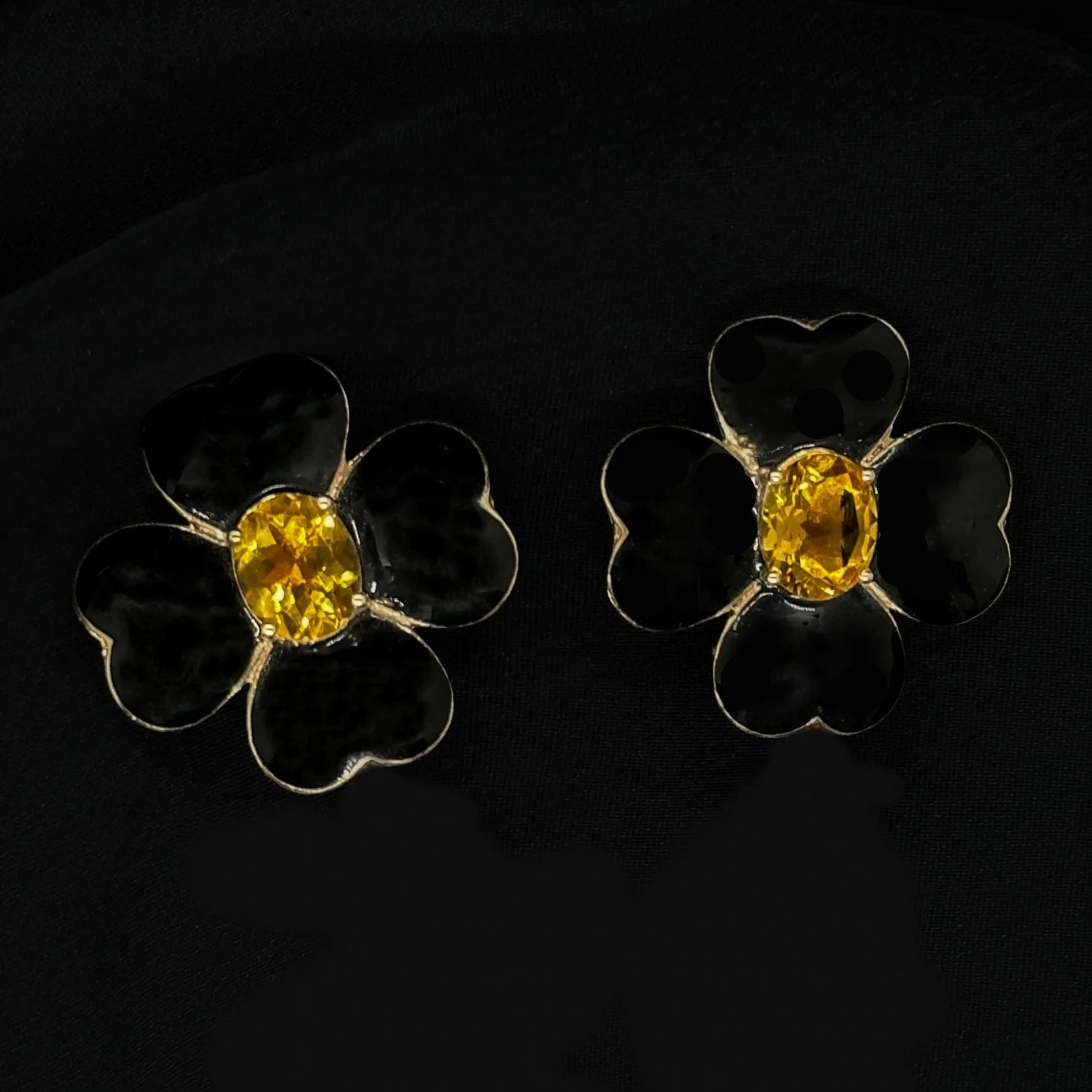 Large+Black+flower+Earring.jpg