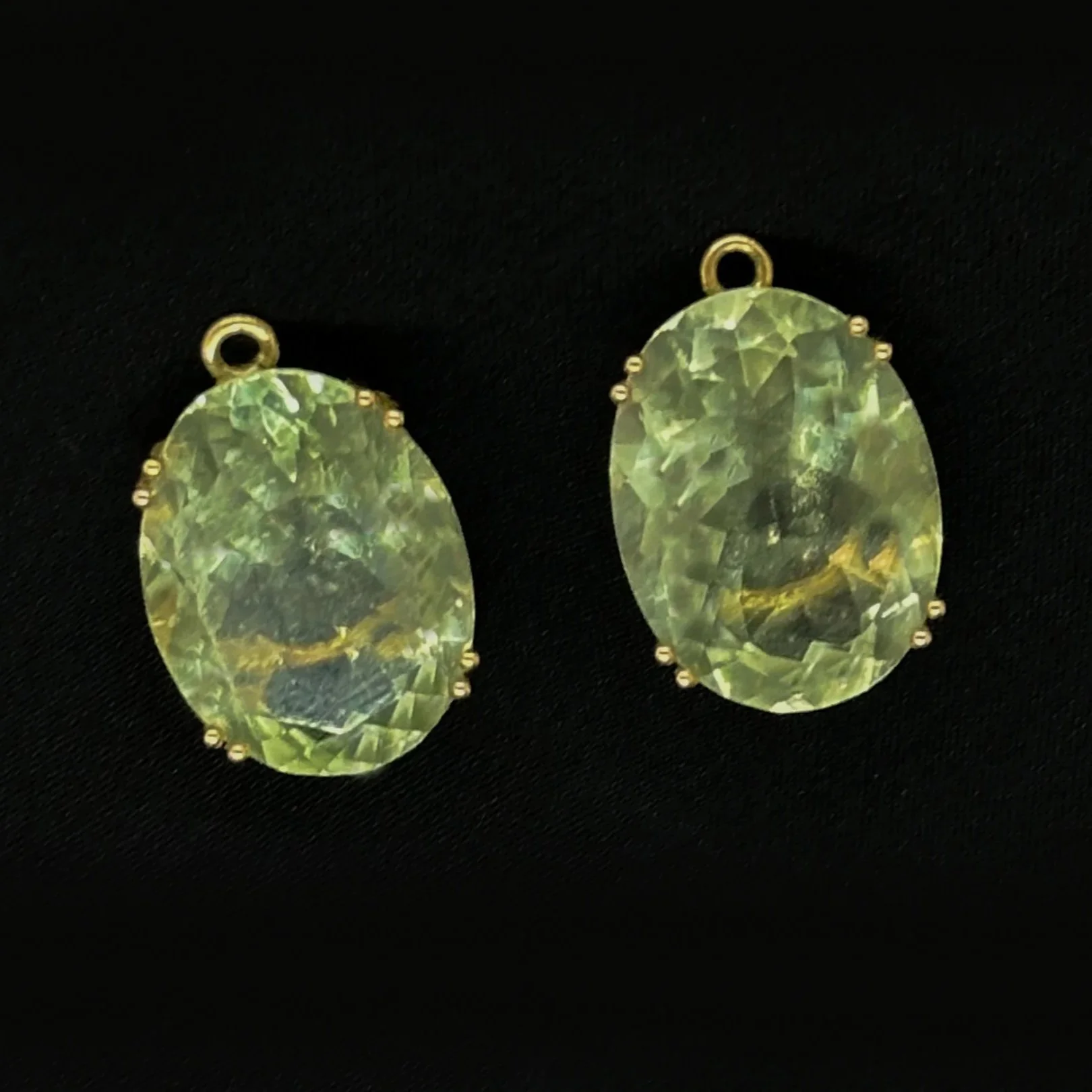 Green+Pendants.jpg
