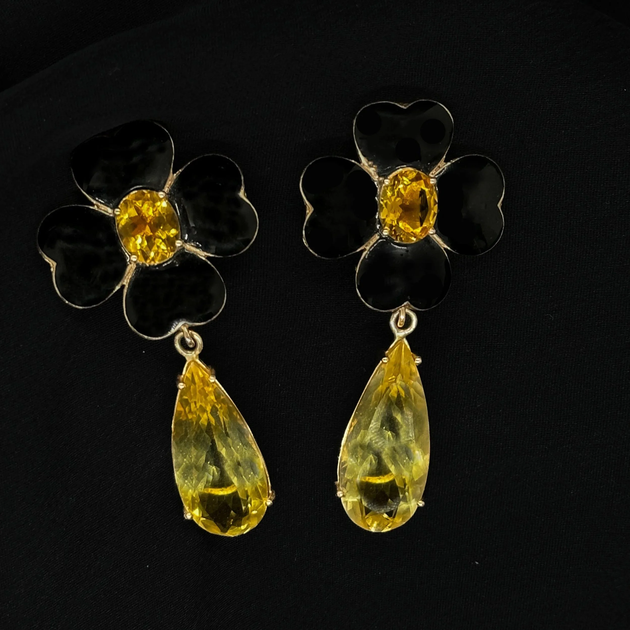 Large+Black+flower+Earring+with+Yellow+Pendant.jpg