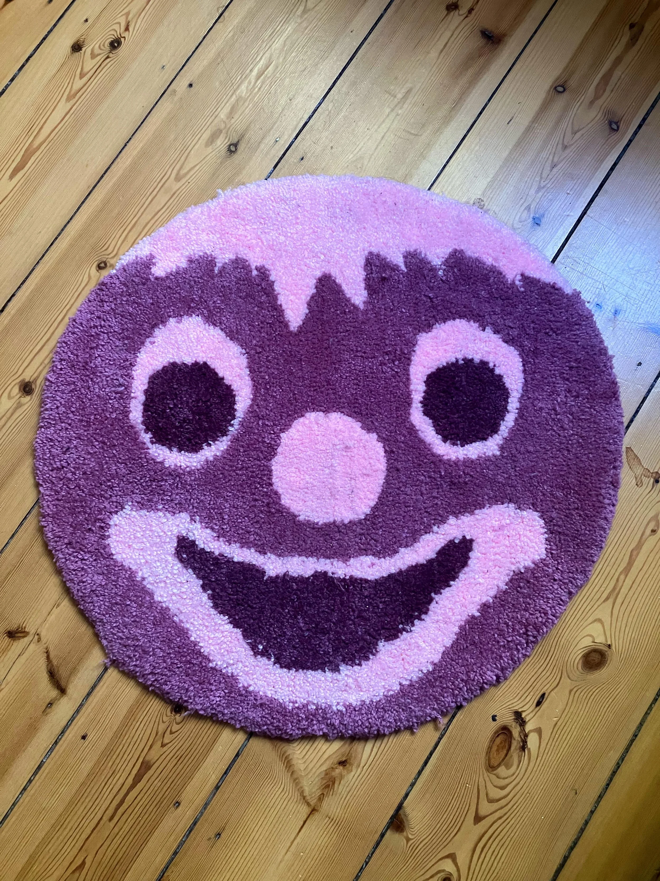 Bologna Face, big tufted rug, acrylic yarn, 2025
