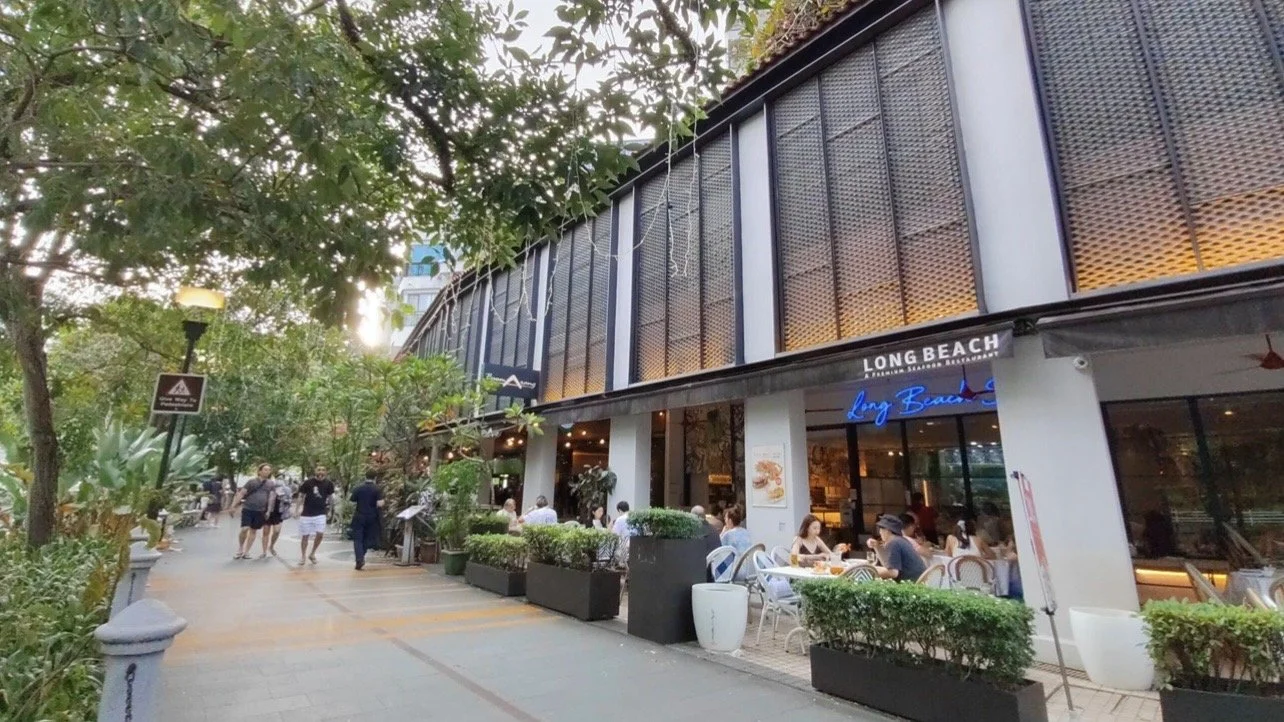 5 Popular Expat Hangouts in Singapore: Coffee, Work &amp; Where to Live