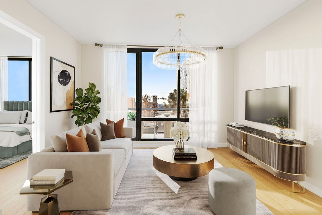 Real Estate Agent Forest Hills