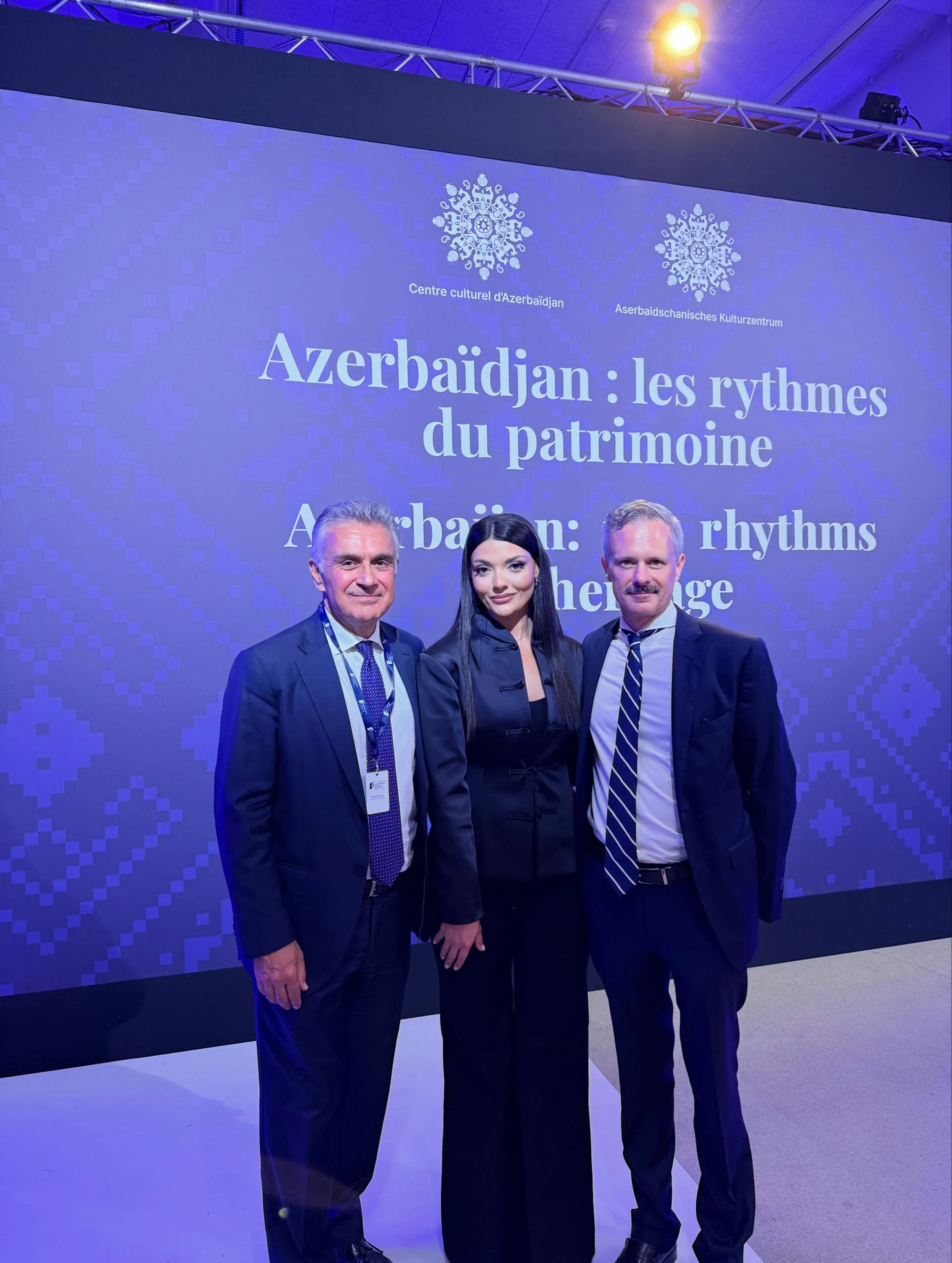 With the glorious @elminahasanmezzo after her stellar performance during the @septembremusical - a star @classeekmusic alumna! Brava 🤩🇨🇭🎶 @culture.gov.az #switzerland #azerbaijan #classicalmusic #concert