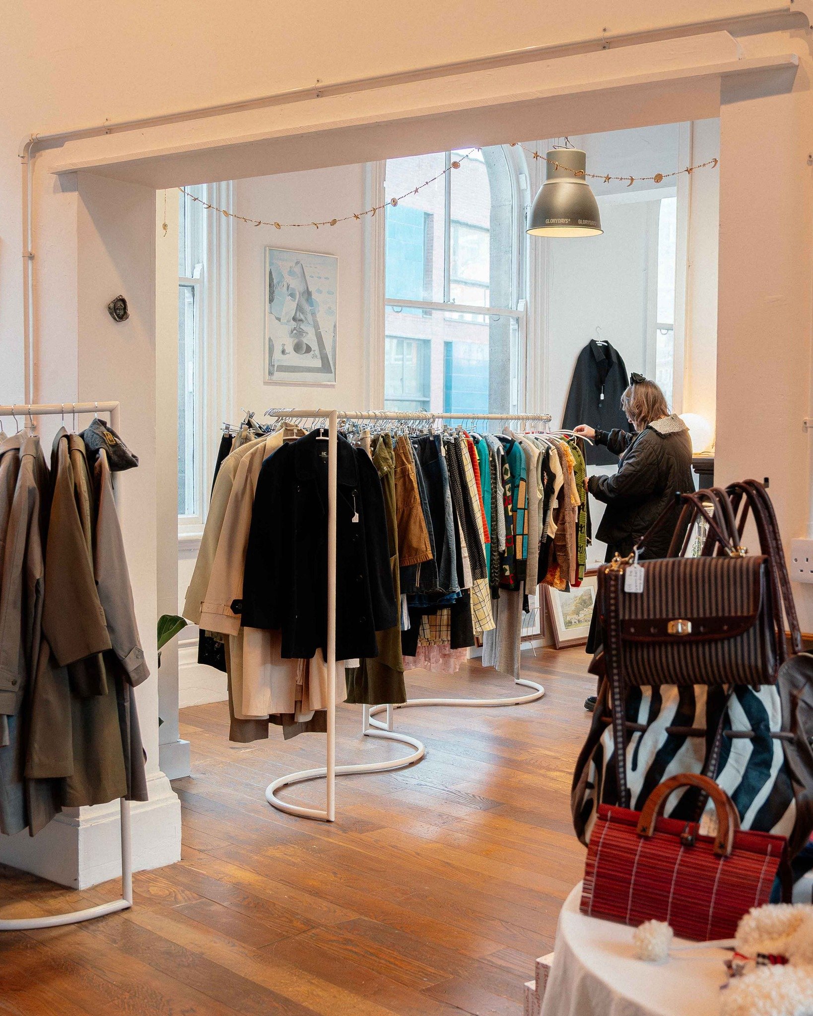 The wonderful @Seth_Mater have expanded to a new, bigger space at Leeds Corn Exchange!

Discover their new spot &ndash; now with even more room for their gorgeous vintage finds.