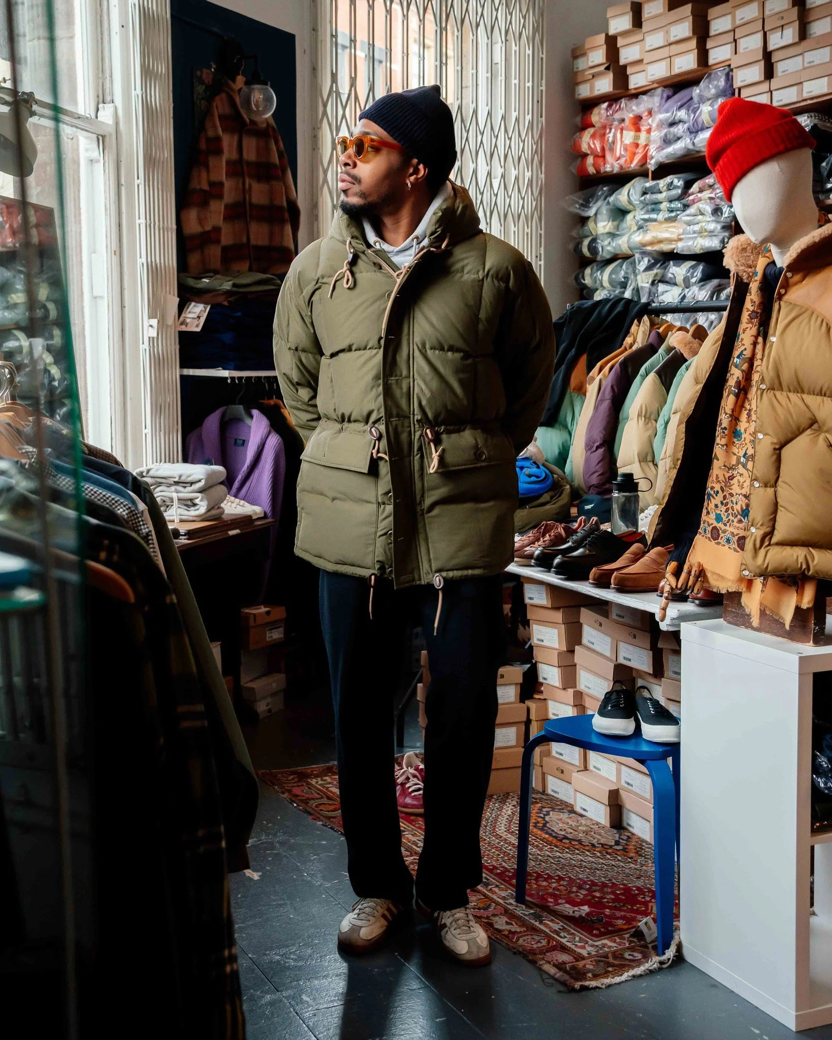 Stay warm this winter with the highest quality winter coats and knitwear from @allbluesco. 

Their unique selection is sourced from across the globe, creating an inimitable curation of the best menswear right here at Leeds Corn Exchange. 

Pictured h