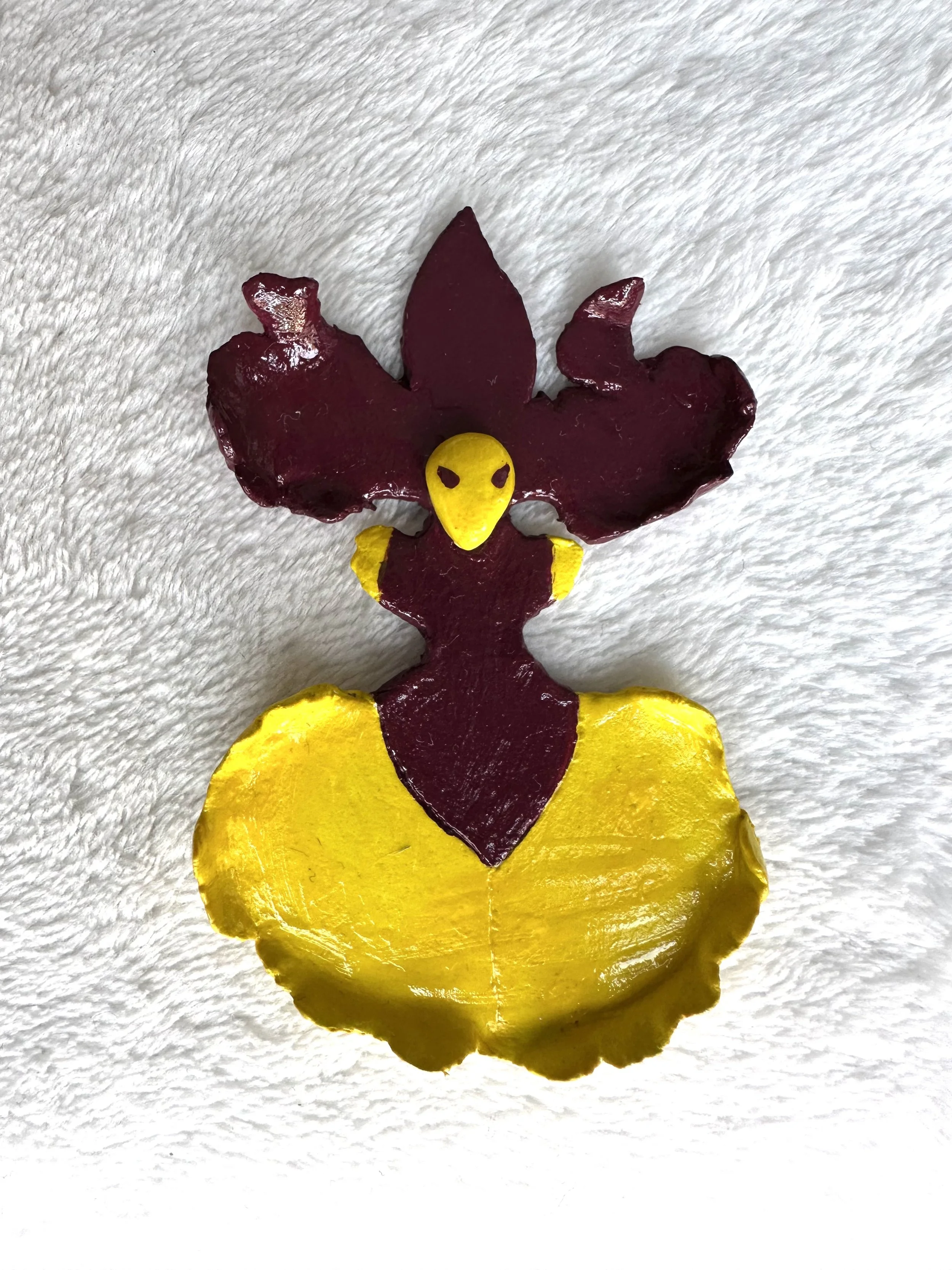 Vibrant Artisan Brooch - Yellow & Burgundy Elegance