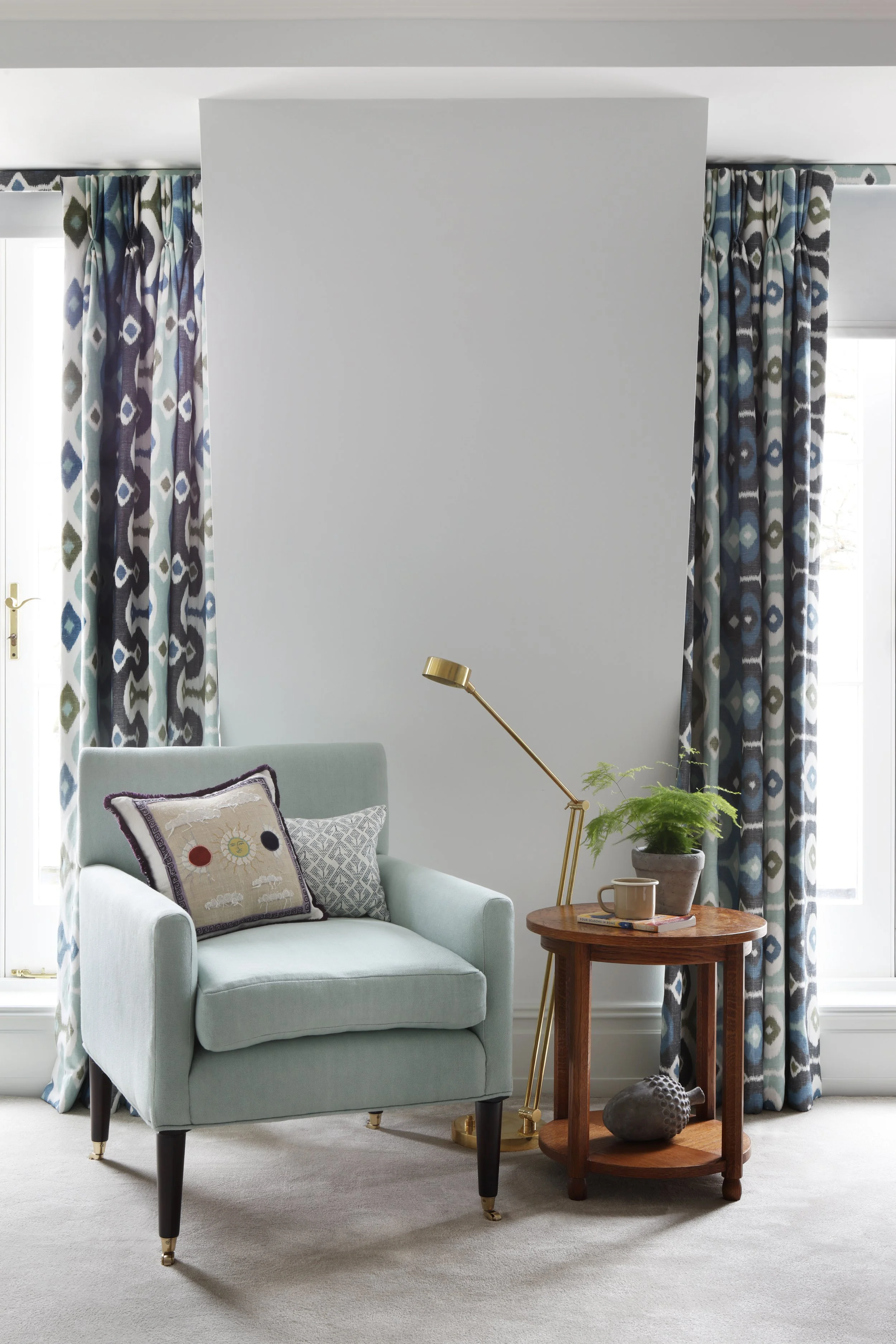 Pringle & Pringle Notting Hill HR Apr 2023 Photographer Alex James Master bedroom chair.jpg