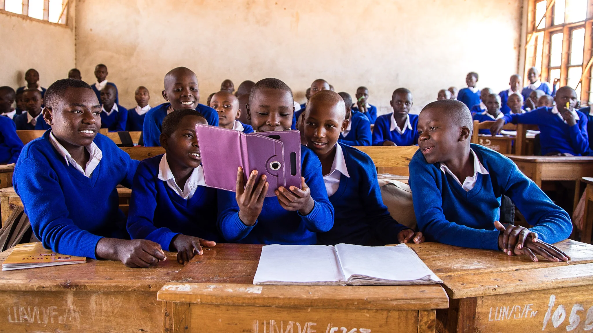 89-Adam Dickens 2017 - Lyra in Africa, Tanzania 1863.jpg