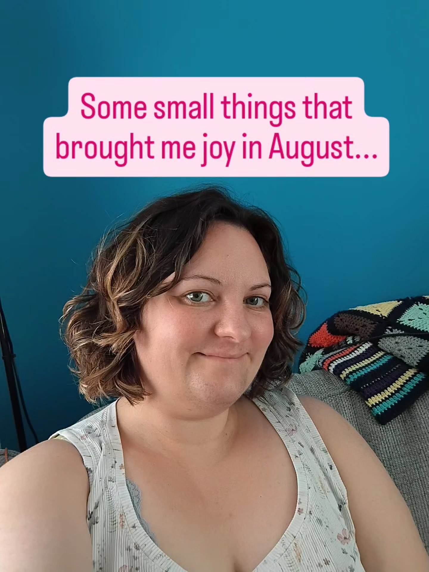 Here are some joyful moments from August

2. Flowers from the food rescue hub
3. A magpie having a big snack
4. Sengis at Hertfordshire zoo
5. Tea in bed
6. Welcoming more people to my dance fitness classes
7. Cooler weather and rain