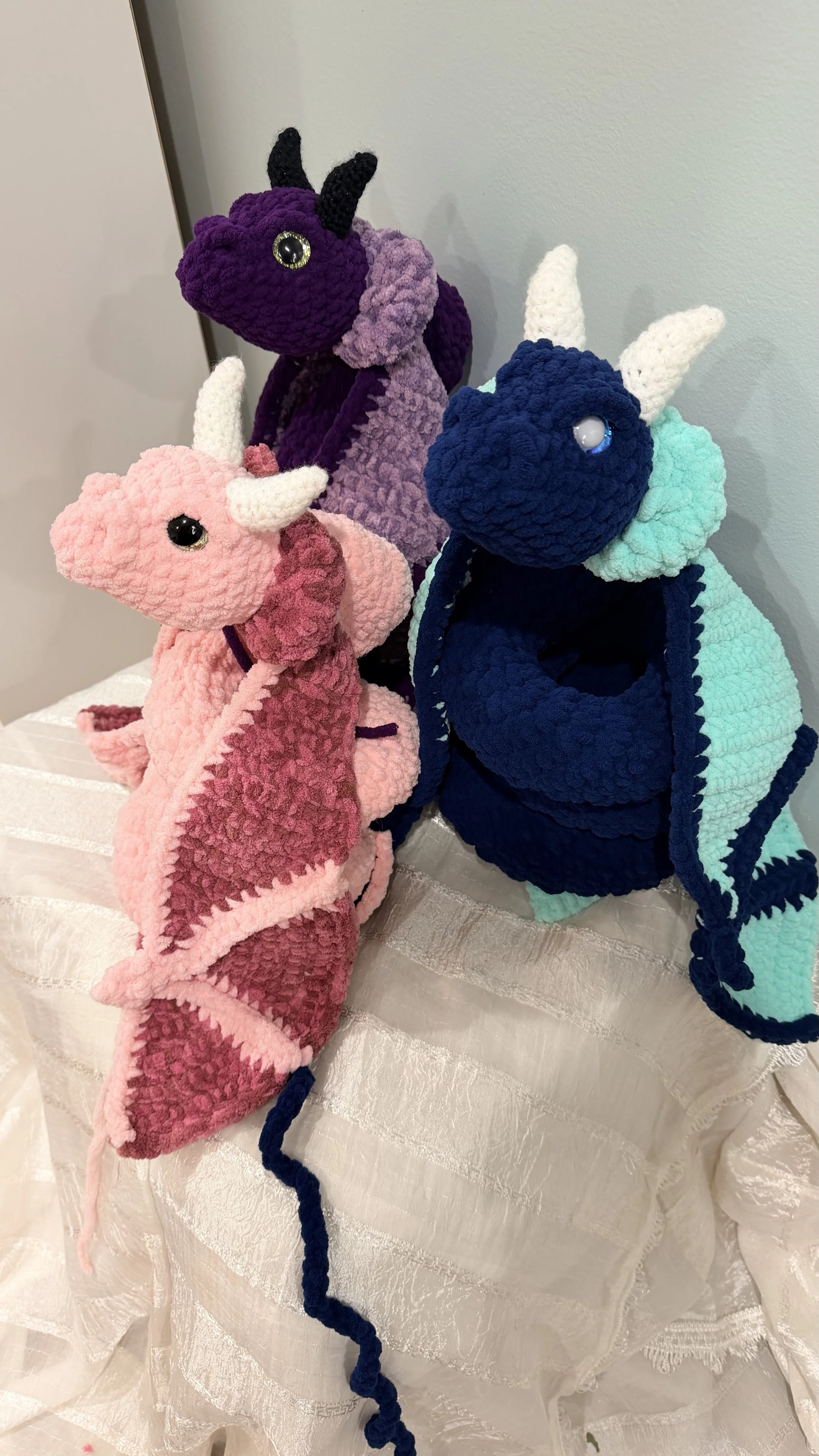 The Anatomy of a Hug Dragon: A Deep Dive into Your Newest Familiar