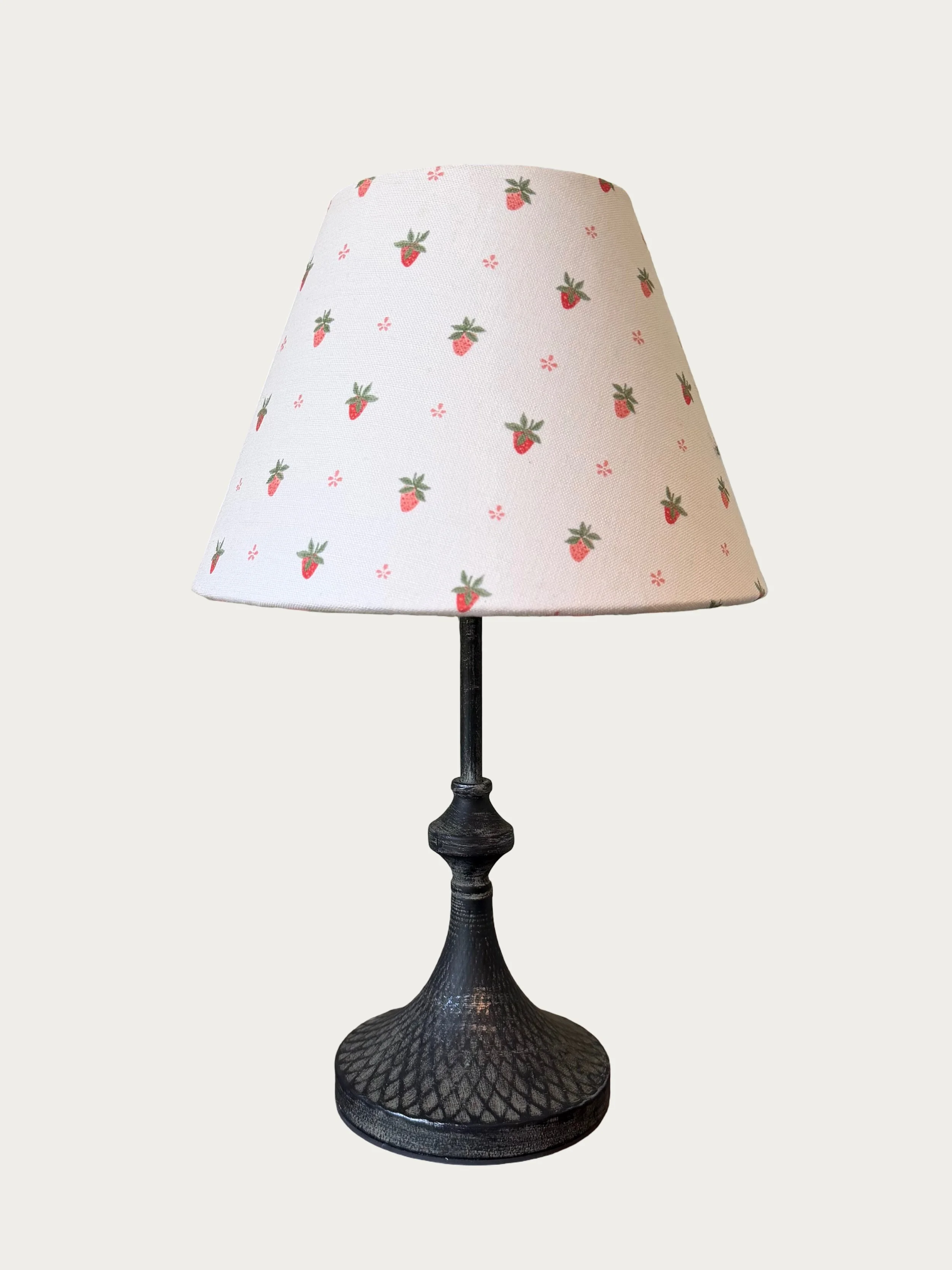 Elsie Lampshade - Strawberry Sprig