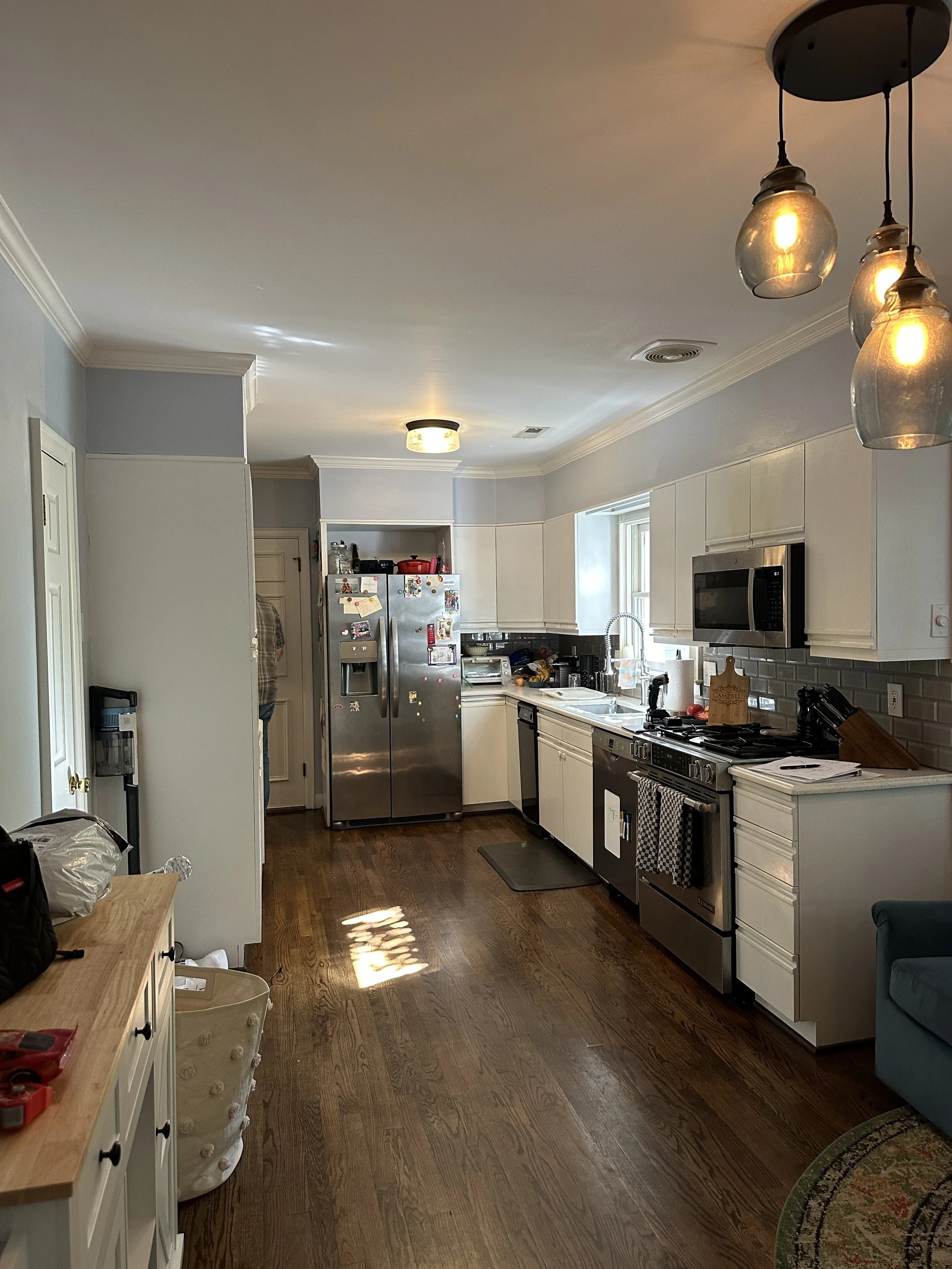 Cramped kitchen with limited counter space before remodel, Winston-Salem NC Buena Vista