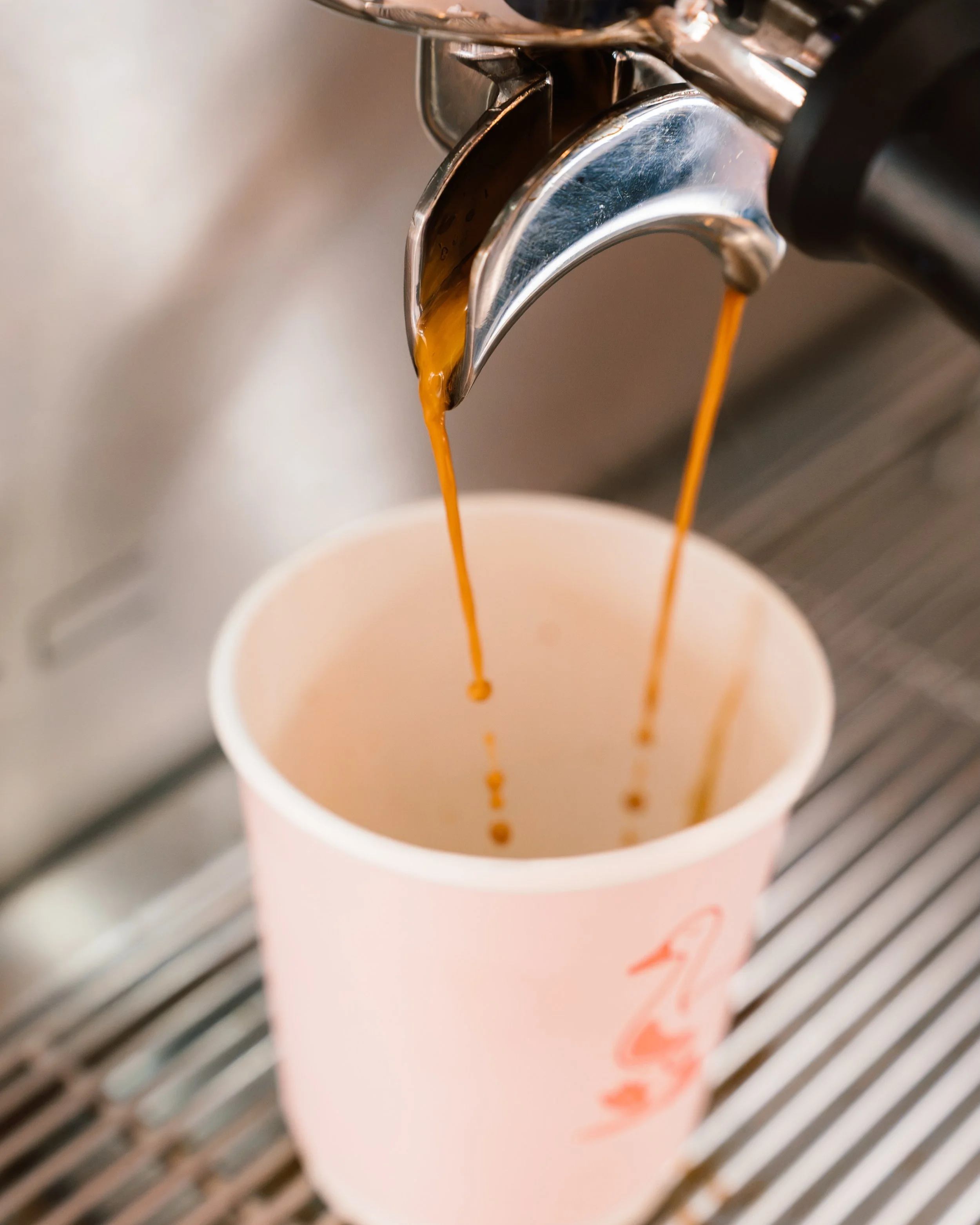 Good coffee ✔️ 
Ham &amp; cheese croissant ✔️ 

A pretty good combination, if you ask us ☕️ 🥐