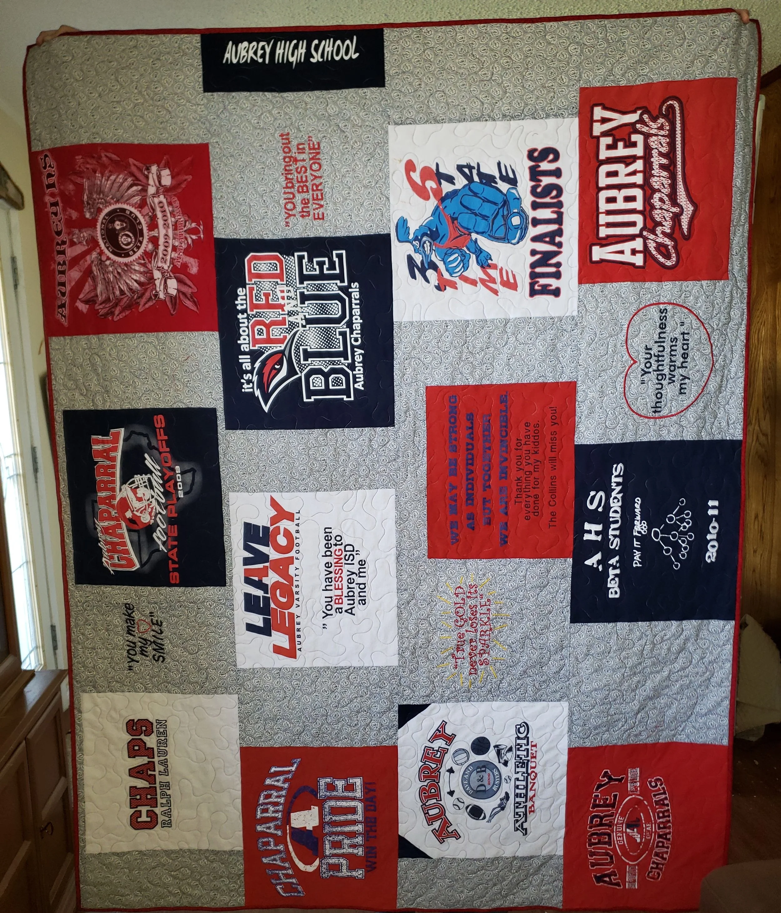 Graduation Quilts0002.jpg