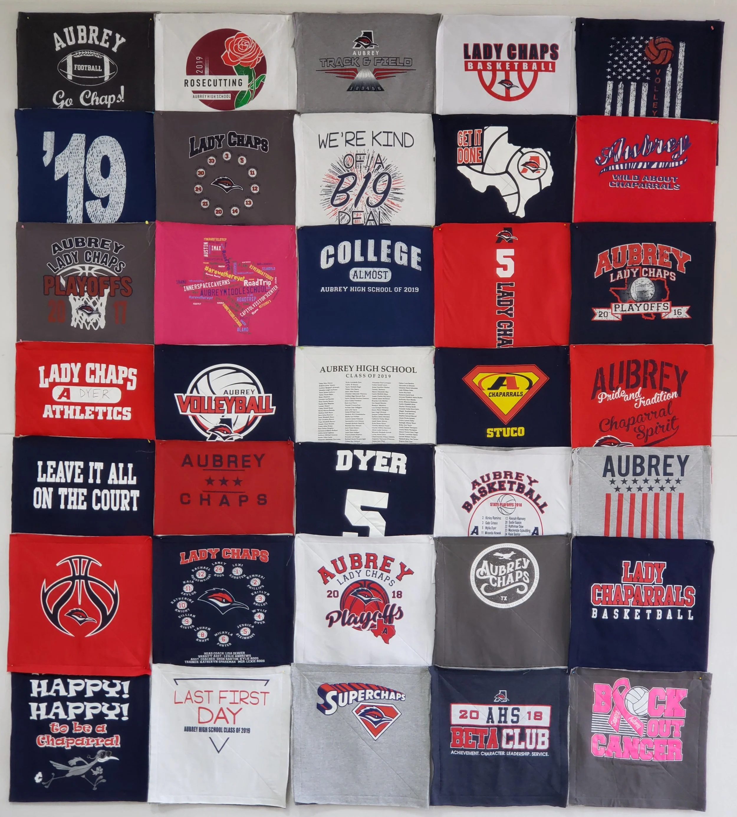 Graduation Quilts0011.jpg
