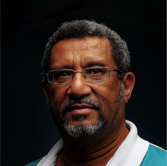 Photo of Dr. Raymond Maughan