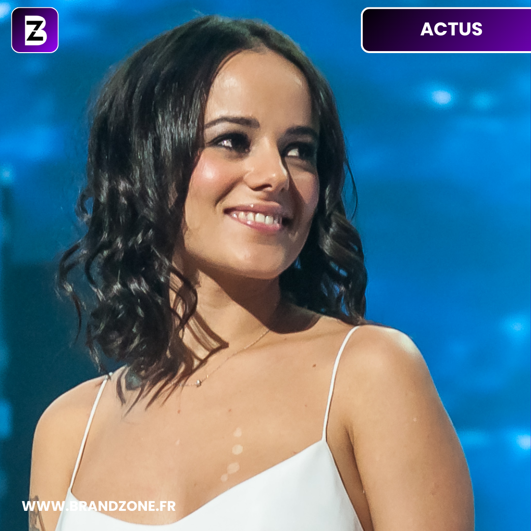 ALIZÉE : LA LEÇON DE BRANDING D’UNE ICÔNE POP QUI AFFICHE DEUX OLYMPIA COMPLETS 25 ANS APRÈS
